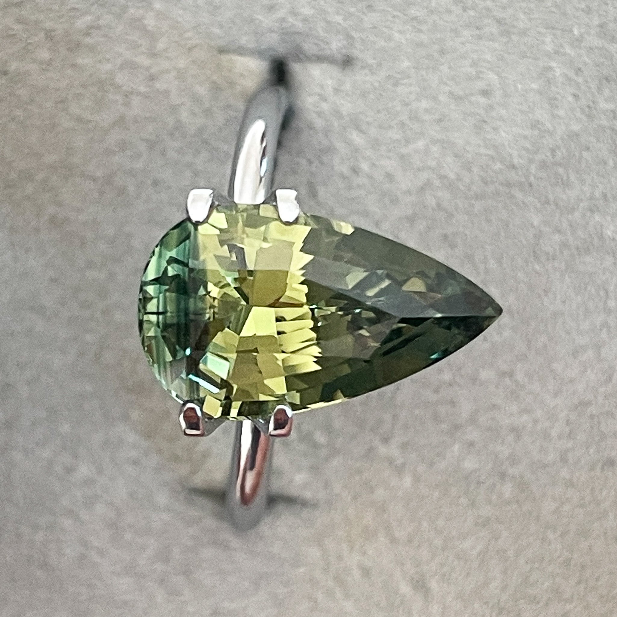 Teal bi-color parti sapphire 5.02 Ct pear-shaped loose gemstone from NASHGEMS, natural no heat sapphires for engagement rings.