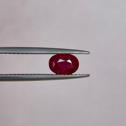 Natural Ruby 1.02 crt. for engagement rings, Jewelry, custom jewellery, loose gemstone
