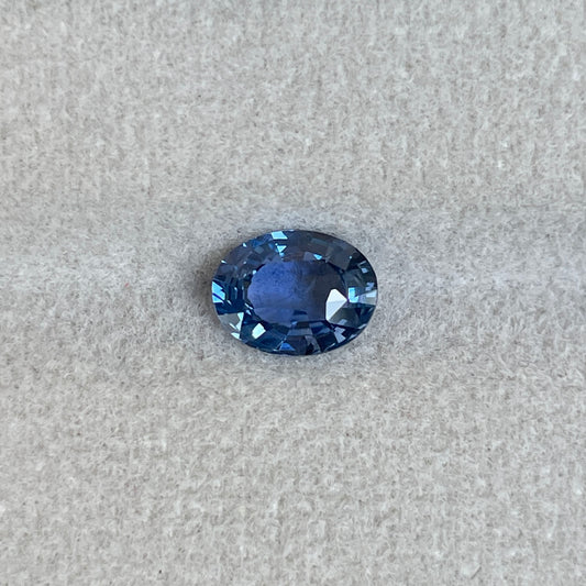 Natural Blue sapphire oval cut, 1.11 crt