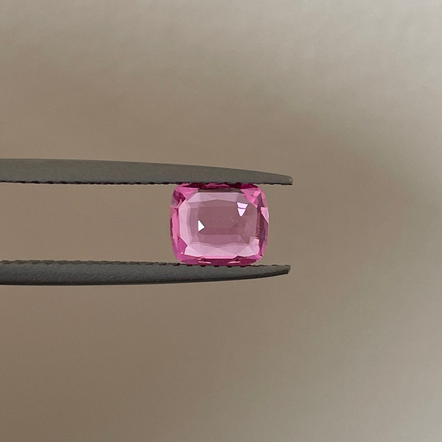 1.08 crt ceylon Pink Sapphire, Great Salt Lake Pink Sapphire, Loose Stone, Precision Cut Gem