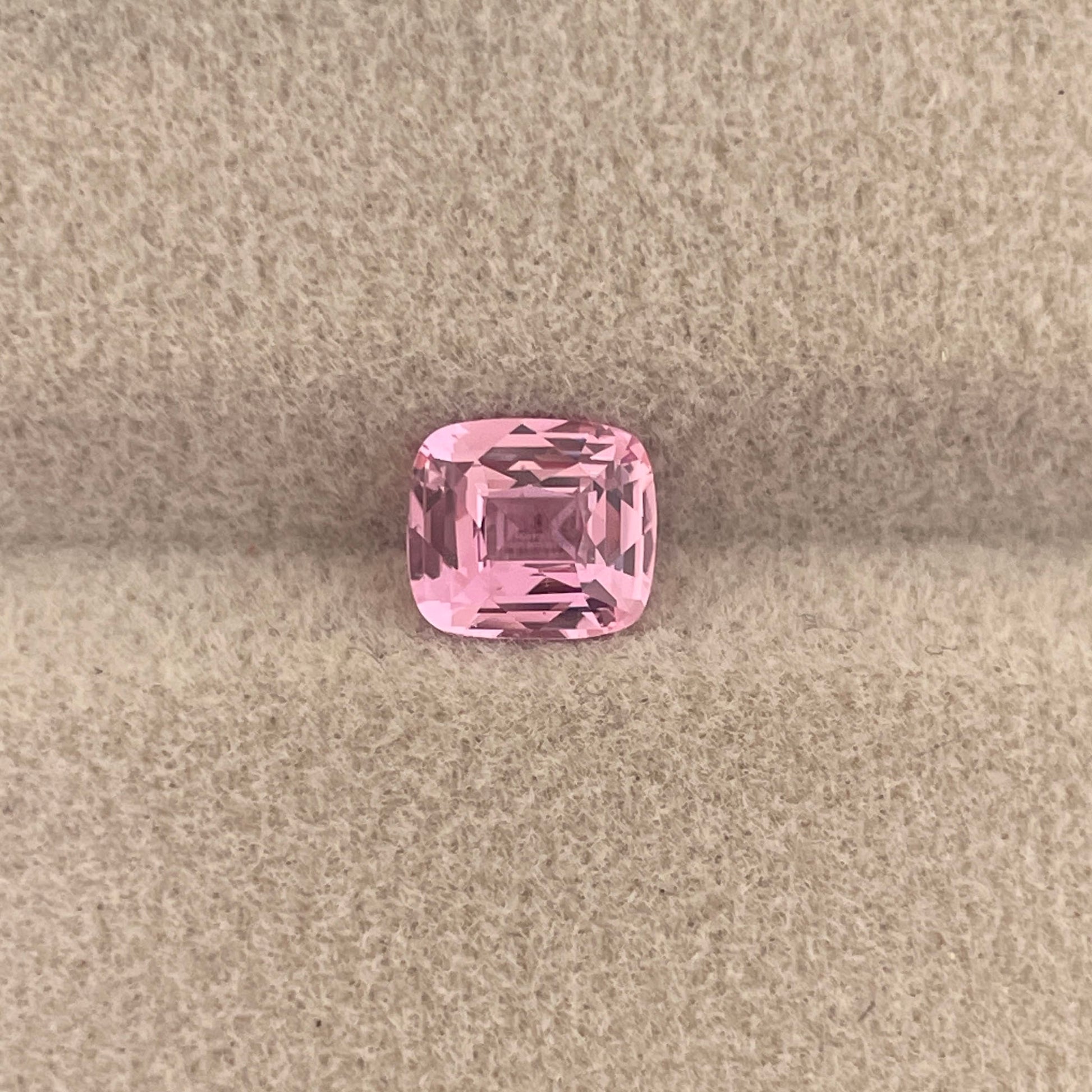 1.14 Carat Pink Sapphire, Certified Don CeSar Pink Sapphire