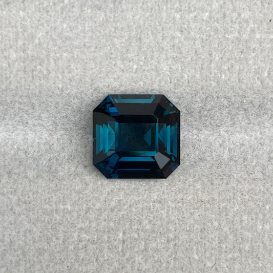 Teal sapphire, Deep ocean sapphire 3.50 crt, Faceted Loose Gemstone, Best Offer Quality for Making Beautiful Jewelry.