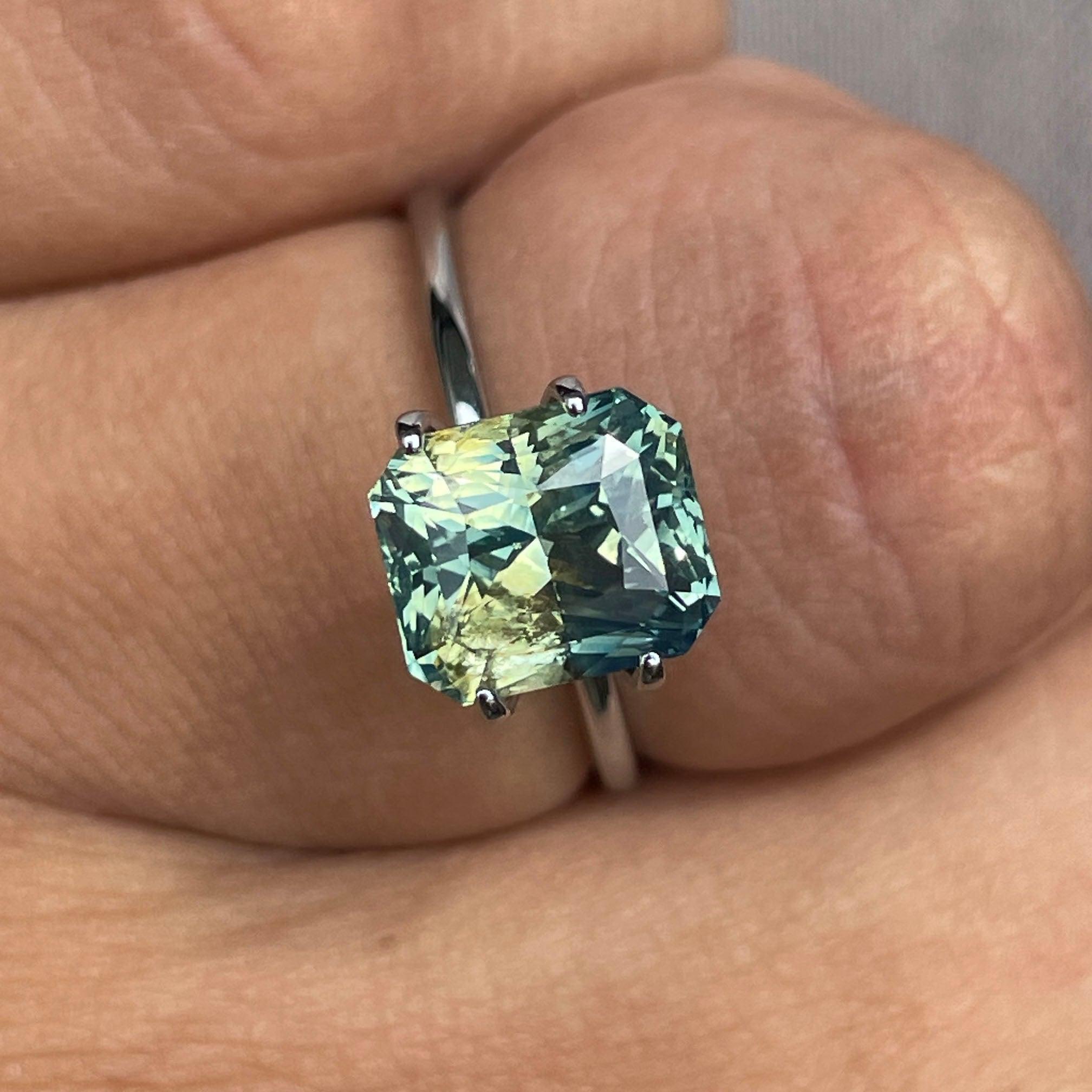 bi coloured parti sapphire