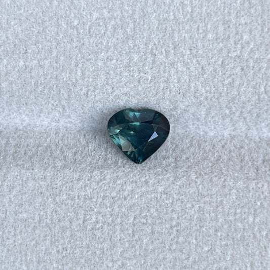 1.44 ct Certified Natural Green Sapphire