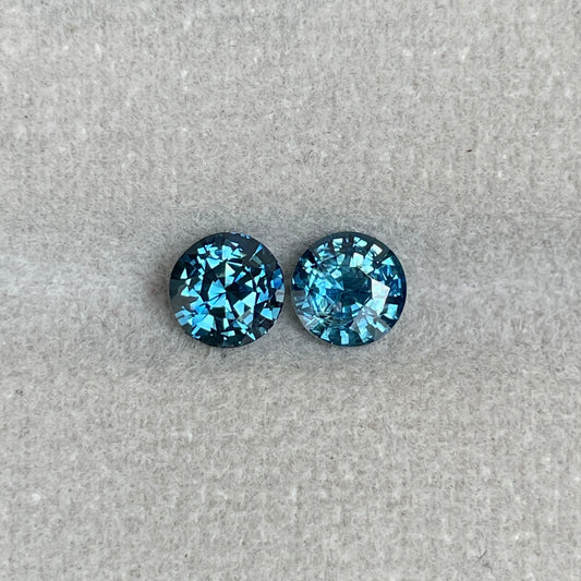 This 2.05 crt Teal Sapphire pair has a perfect colour blend. Unmounted loose natural sapphire