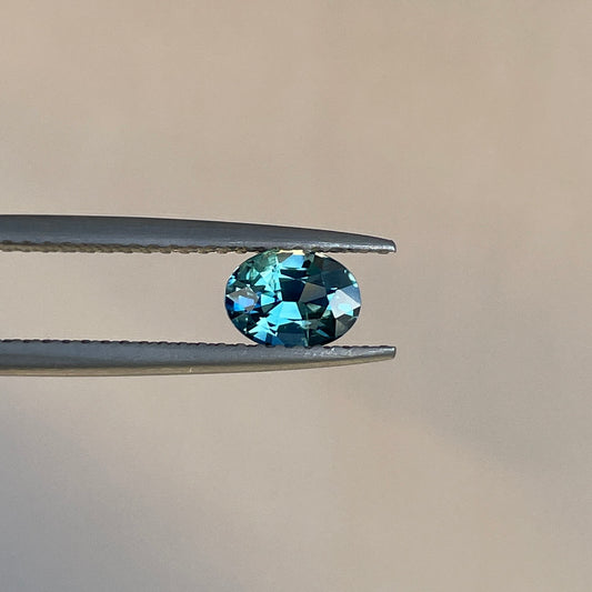 Teal sapphire, 0.81 crt blue lagoon Natural teal sapphire/ Montana sapphire/ sapphire ring/ jewellery supplies