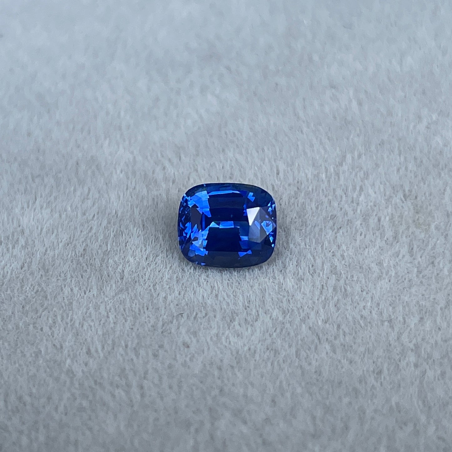 Sri Lanka Cushion Cut Blue Sapphire 1.05 Cts