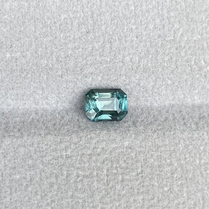 Bi Color Sapphire 