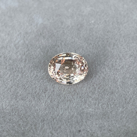 2.02 crt Peach Sapphire/ pinkish peach sapphire/ apricot sapphire/ champagne sapphire Engagement Ring/ sapphire ring/ custom ring/ sapphire