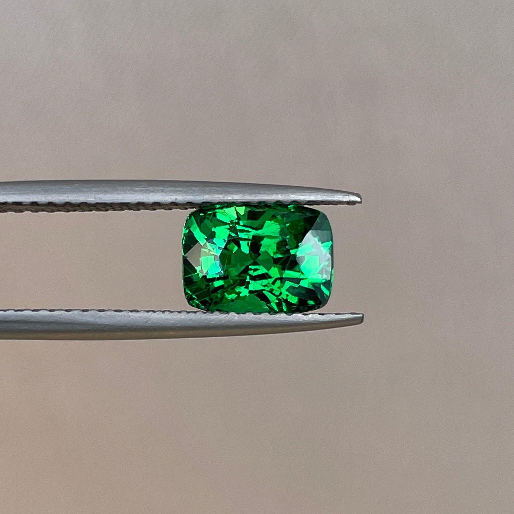 Vivid Green Natural Tsavorire 2.05 crt
