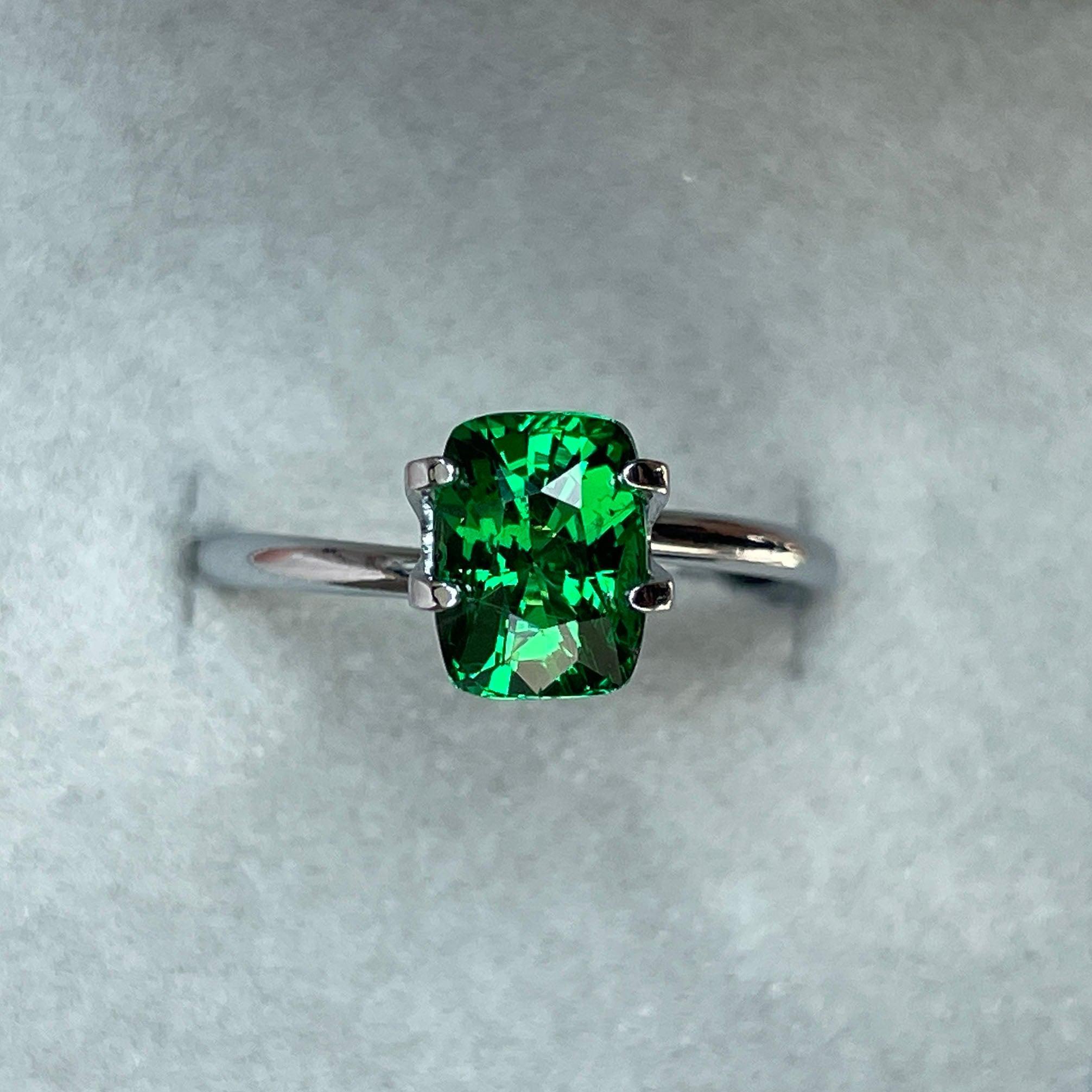 Vivid Green Natural Tsavorire 2.05 crt