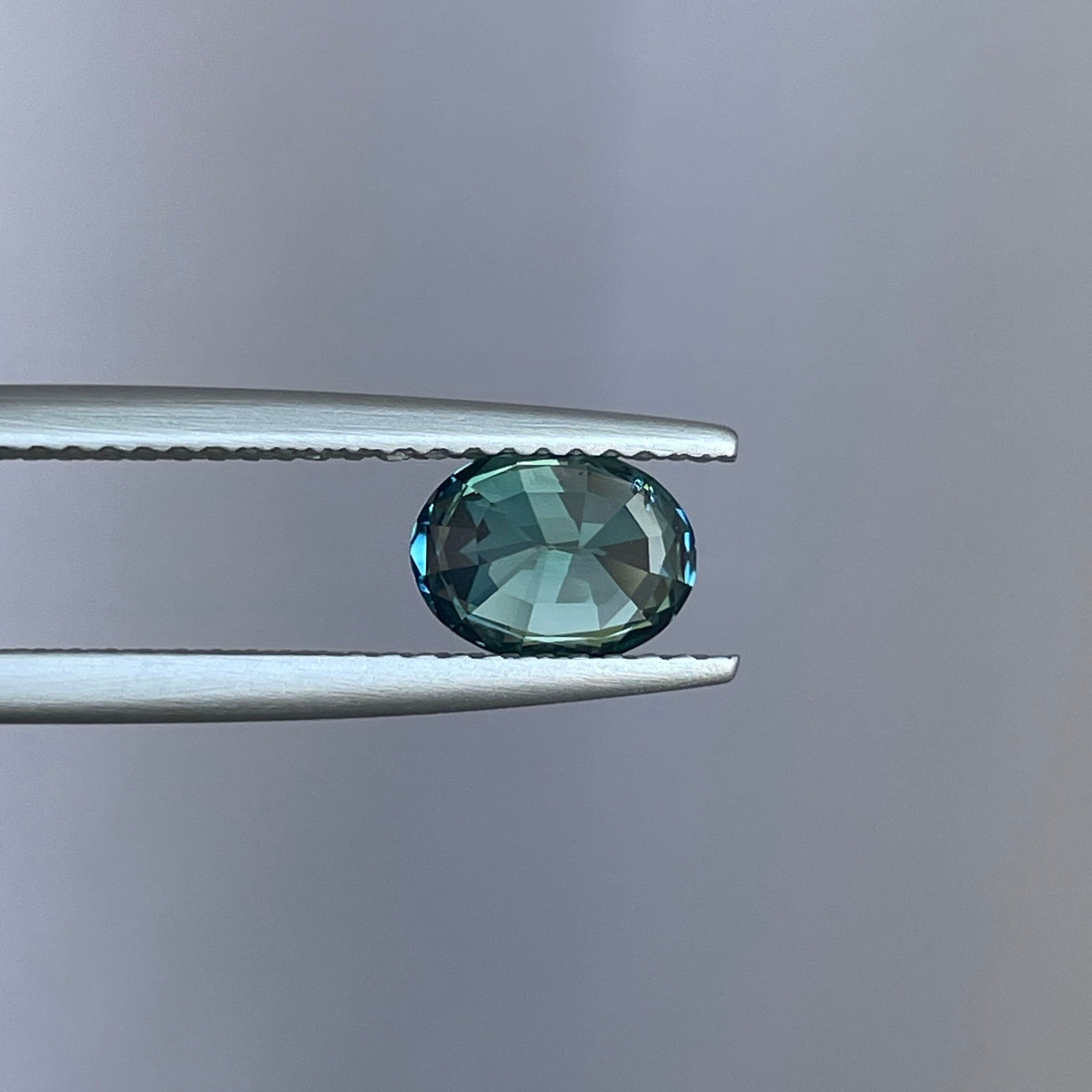 NATURAL BLUE GREEN SAPPHIRE OVAL 1.32
