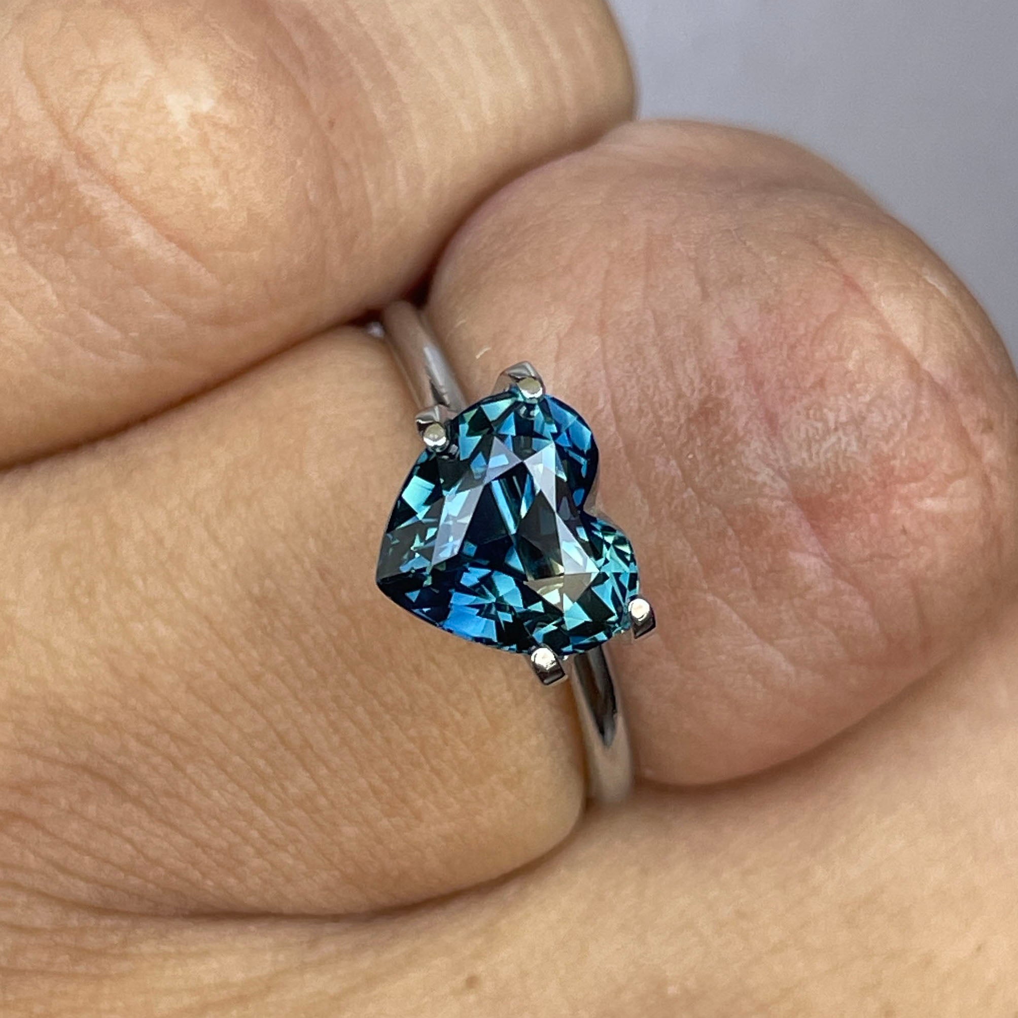 TEAL BLUE GREEN HEART SAPPHIRE 3.08