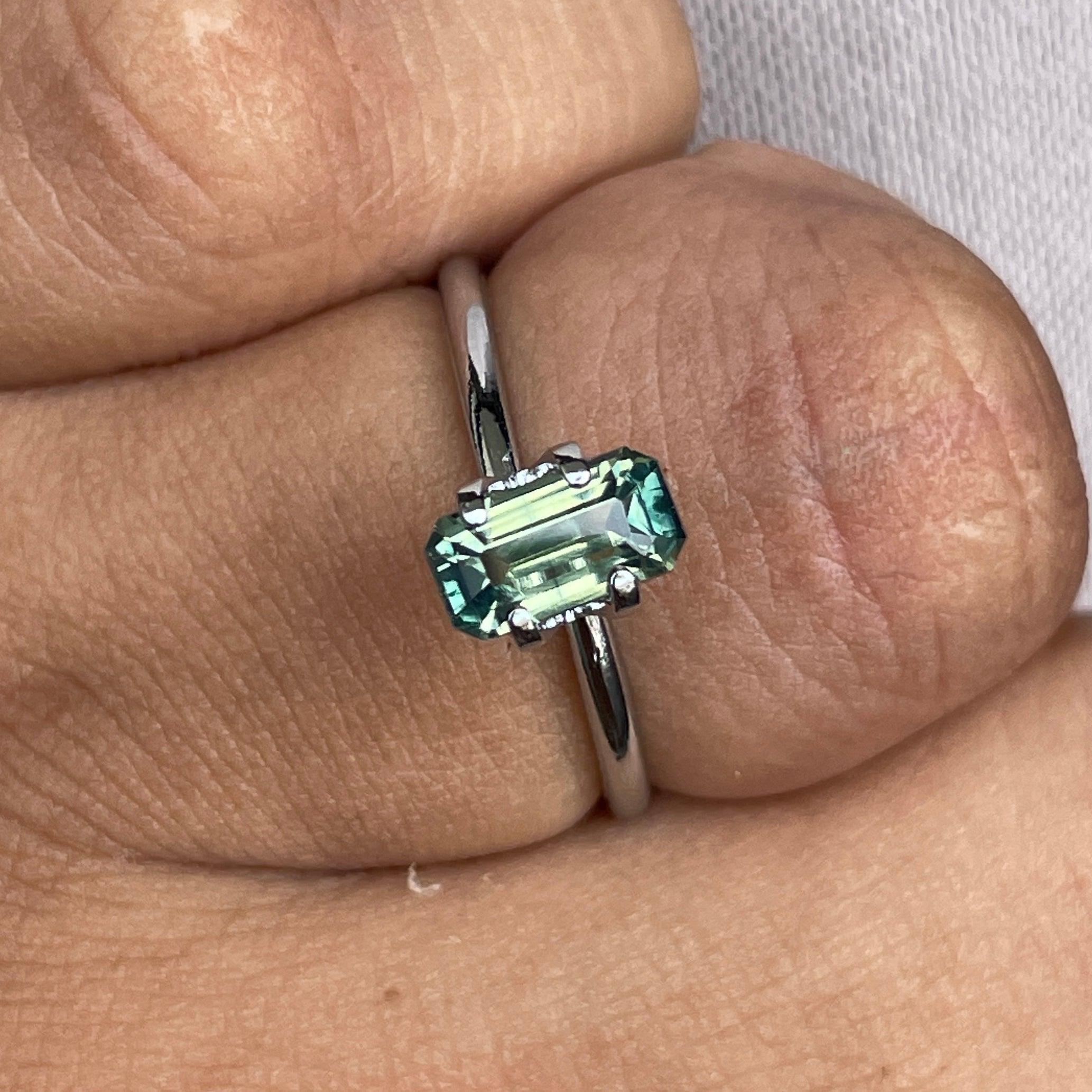 bi coloured parti sapphire