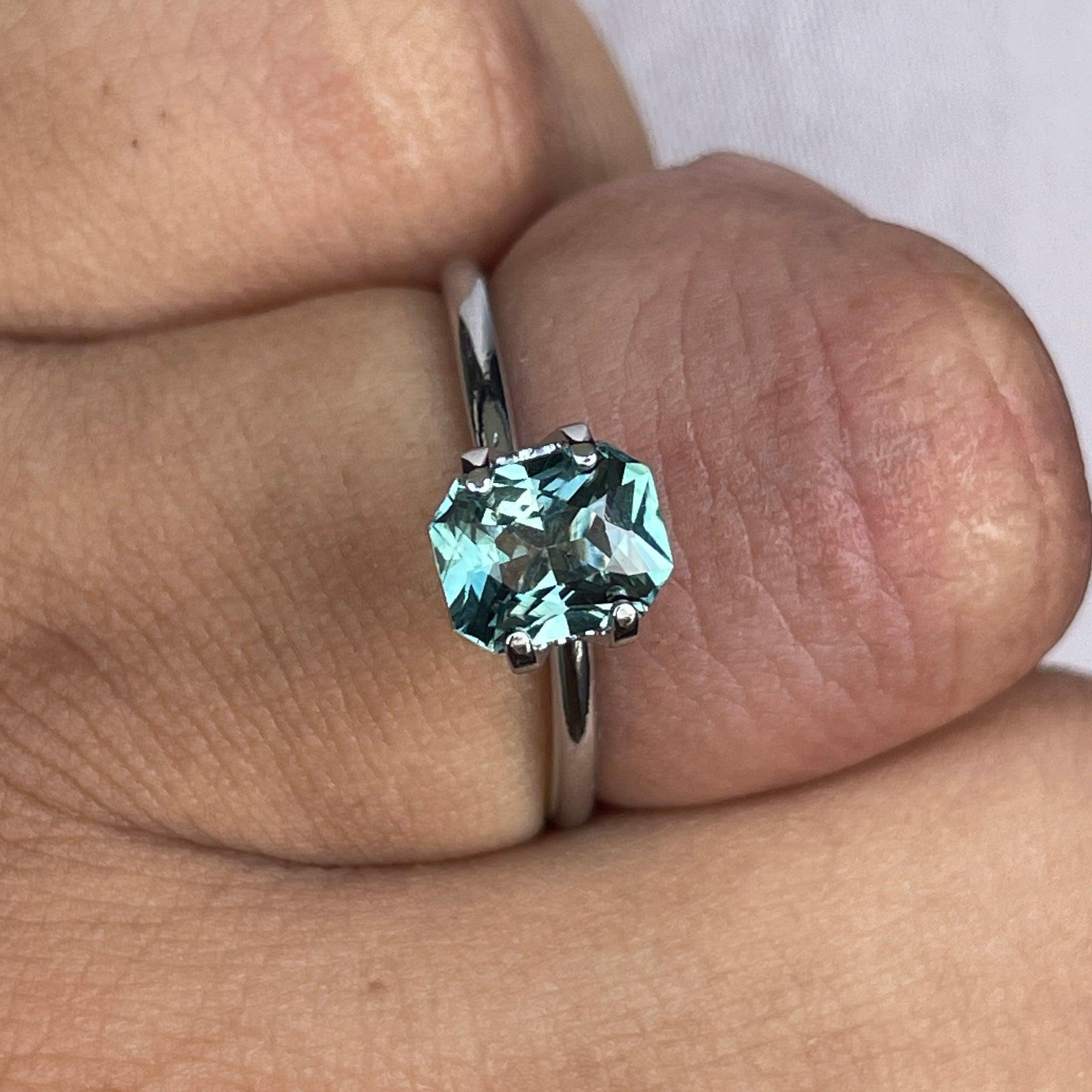 bi coloured parti sapphire