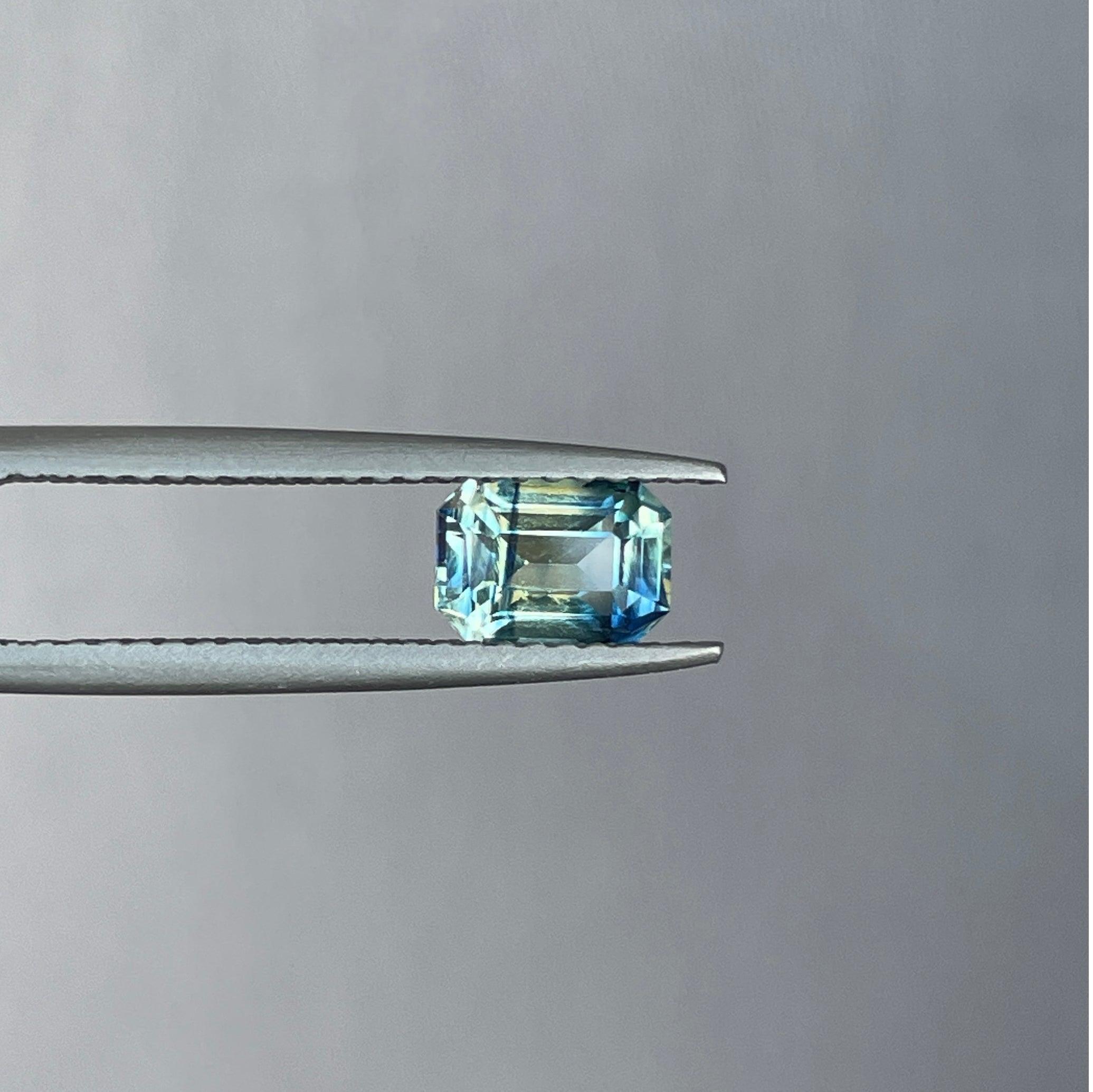 bi coloured parti sapphire