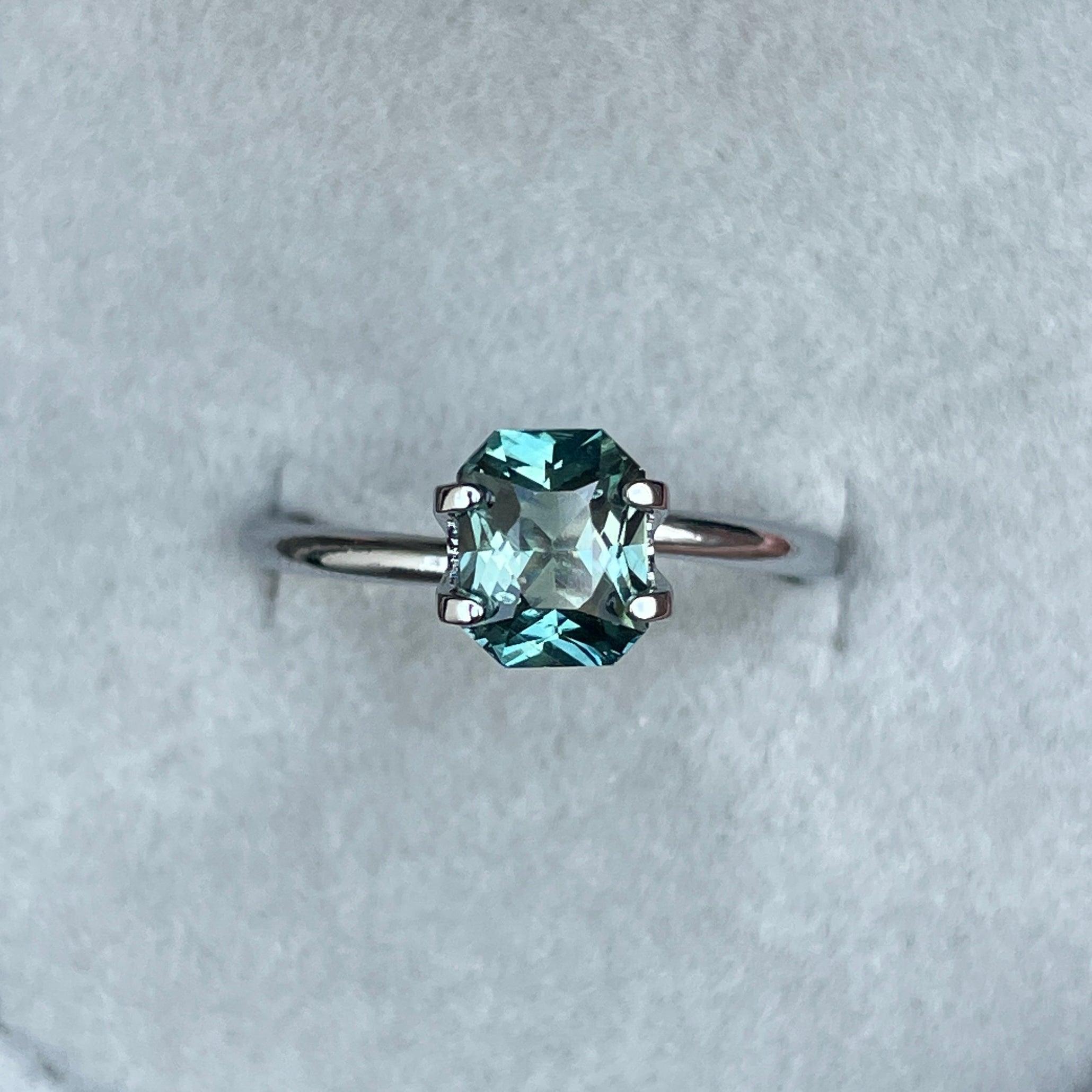 bi coloured parti sapphire