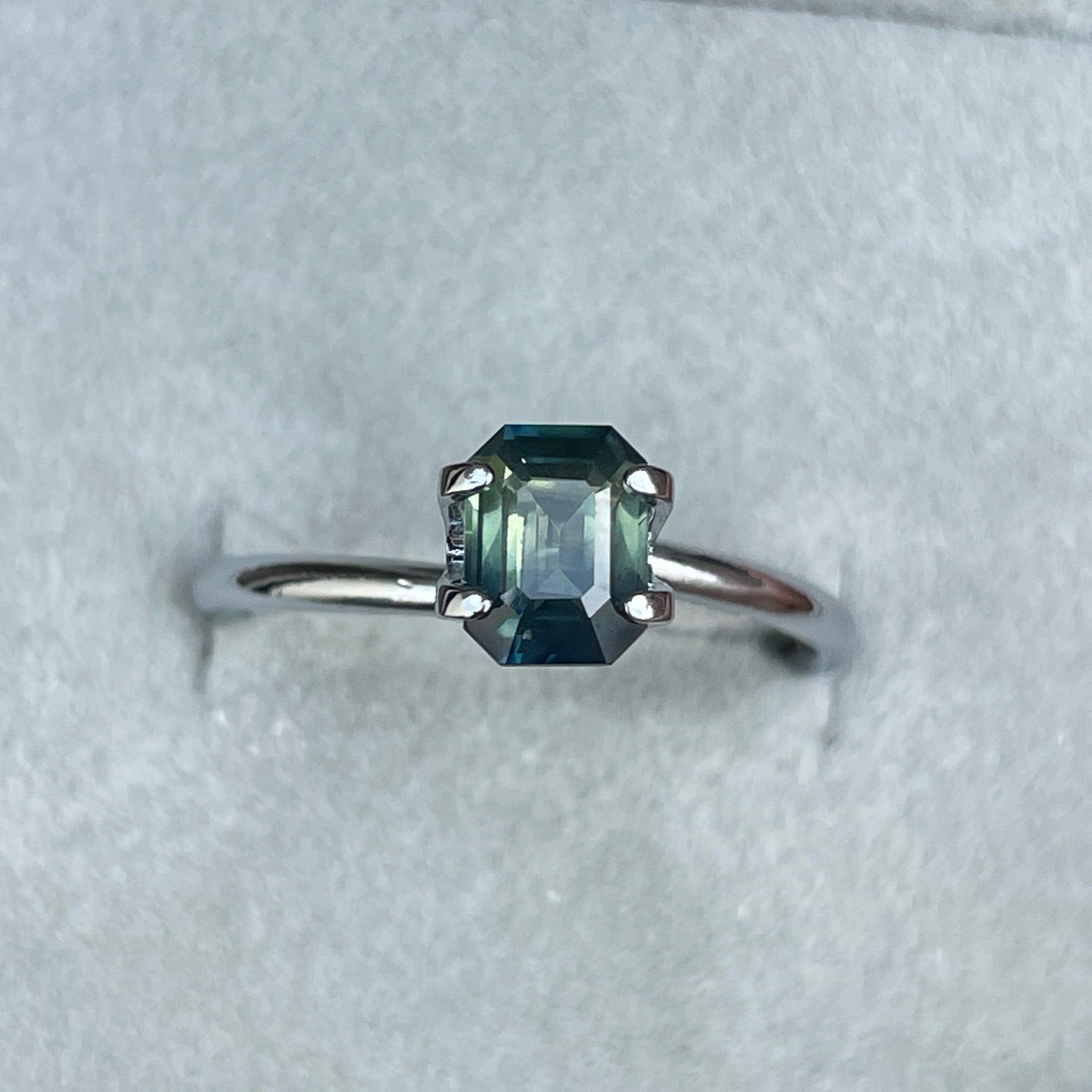 bi coloured parti sapphire