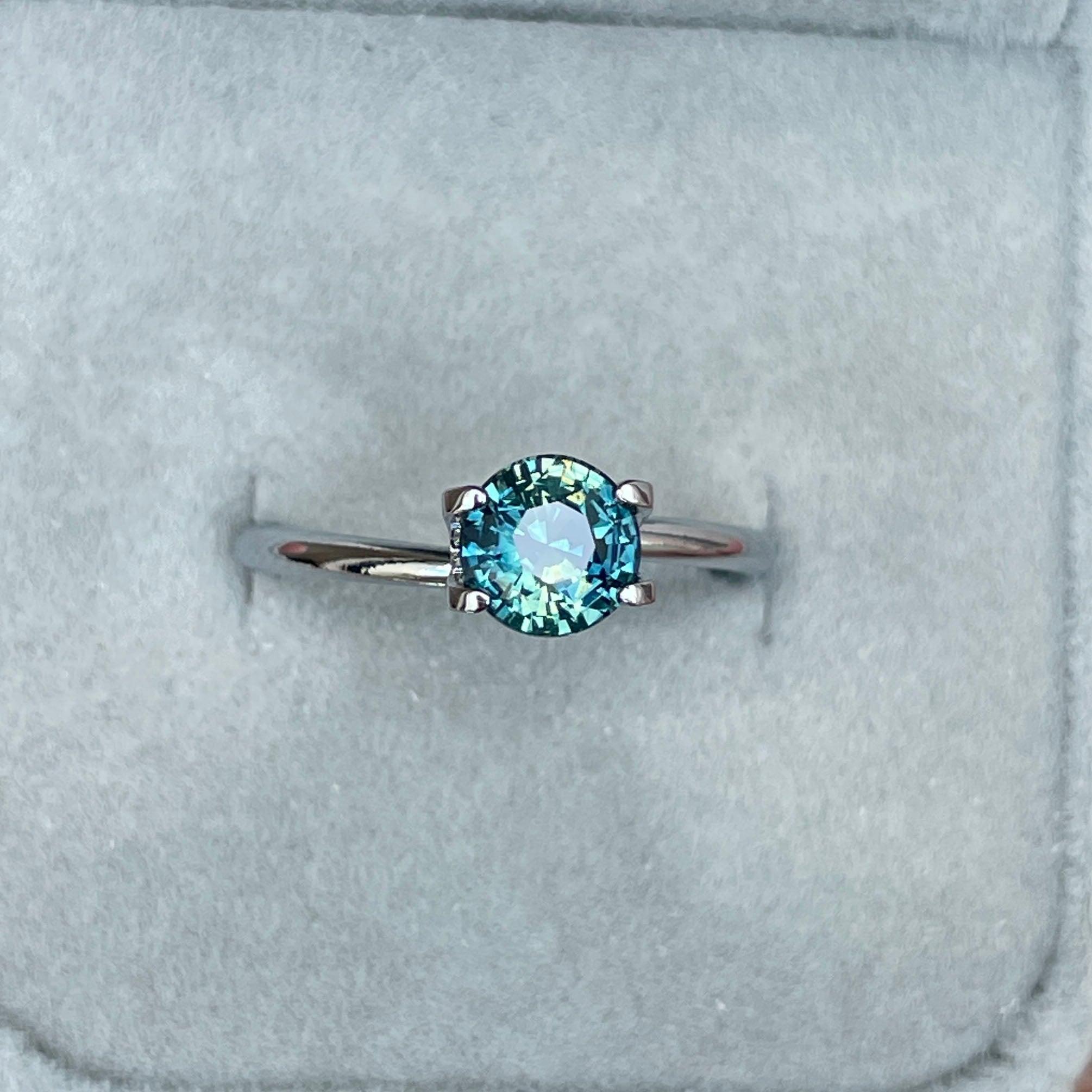 bi coloured parti sapphire