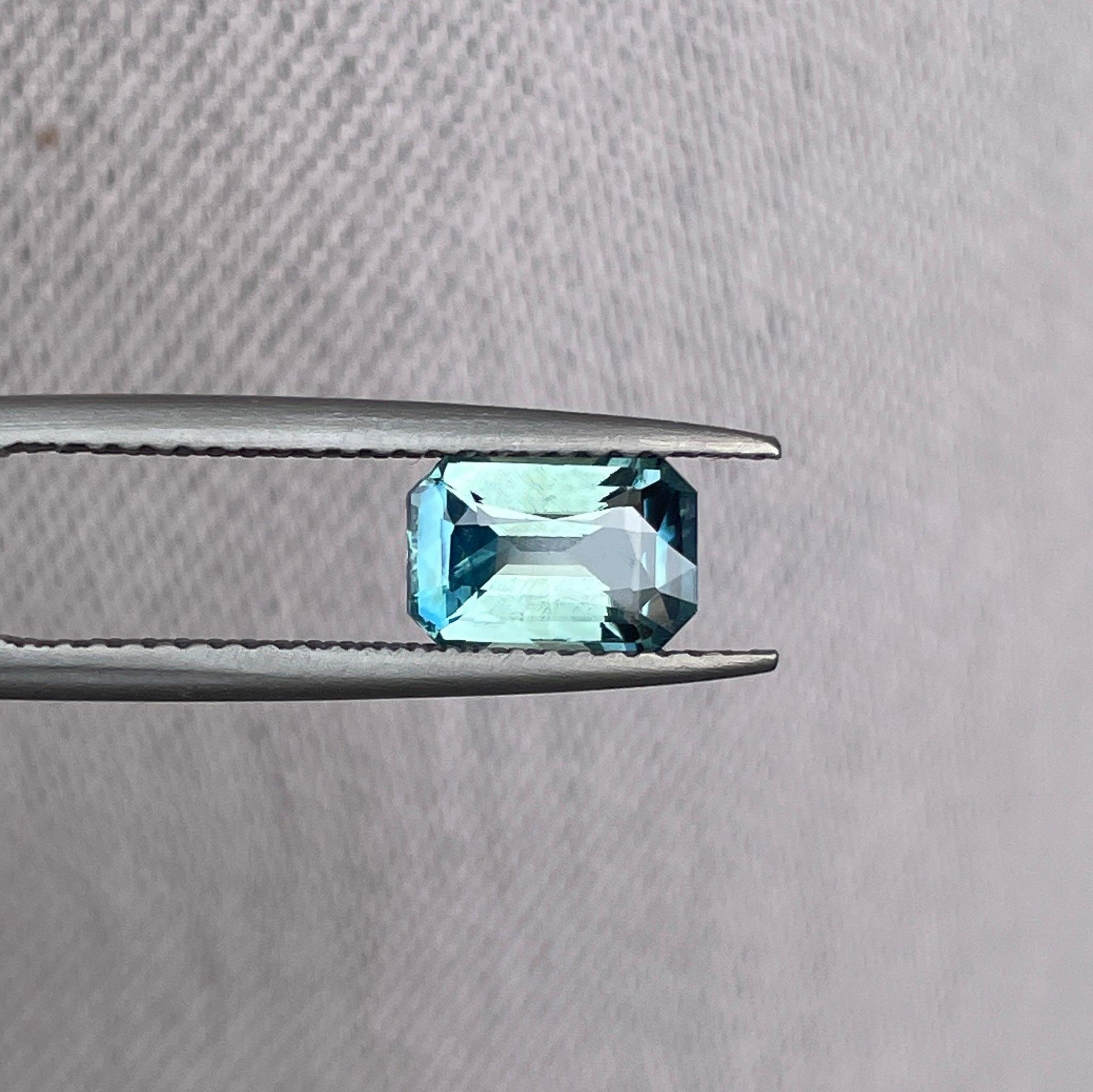 bi coloured parti sapphire