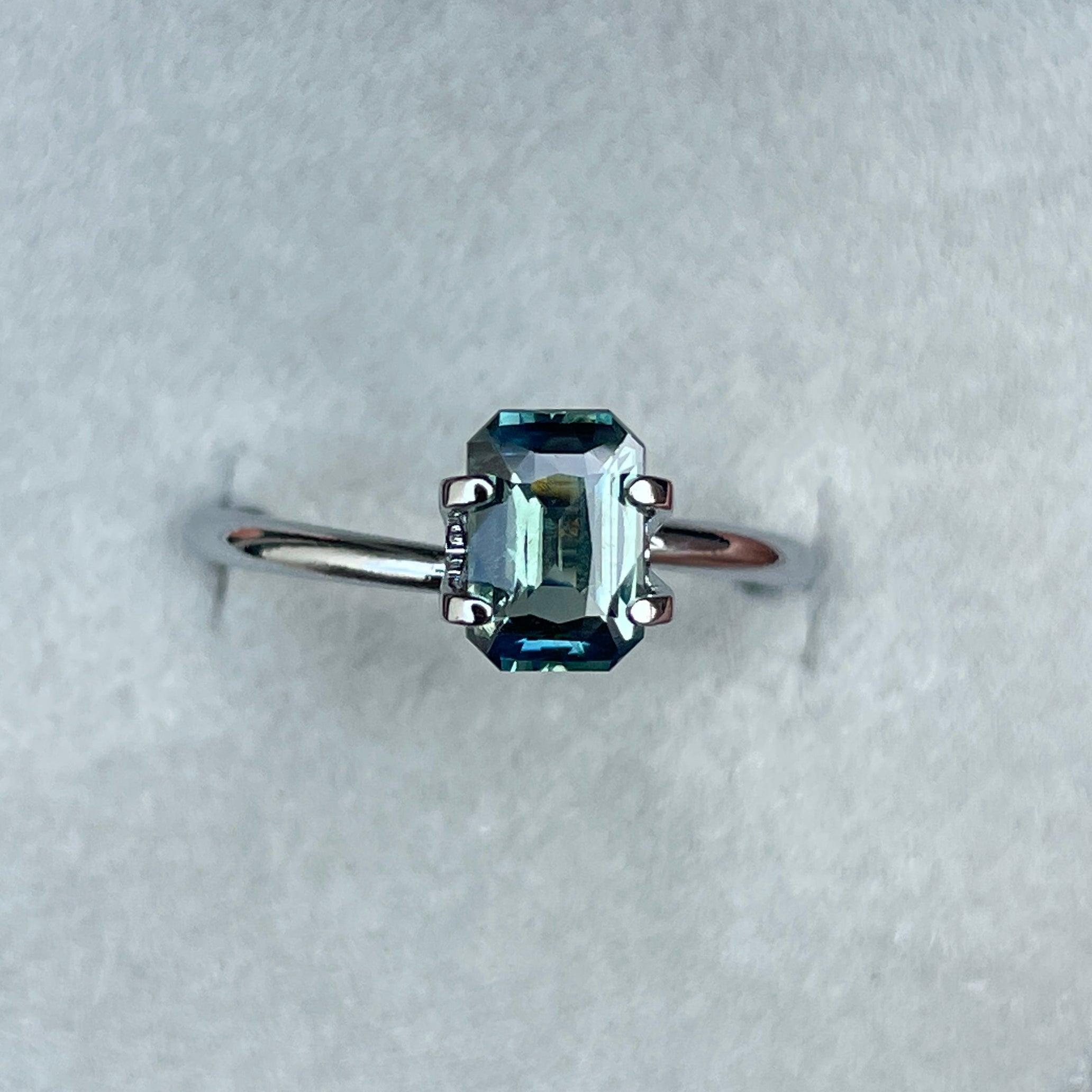 bi coloured parti sapphire