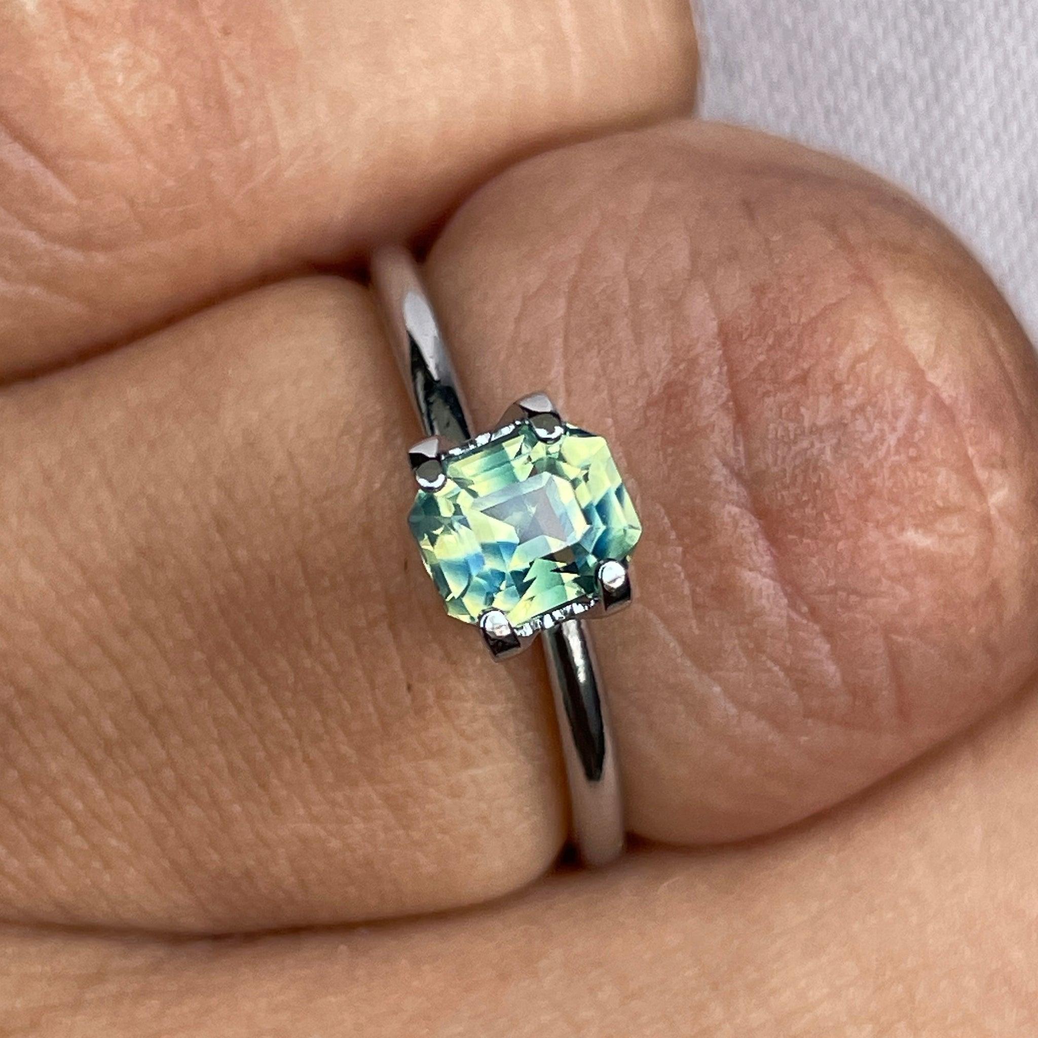 bi coloured parti sapphire