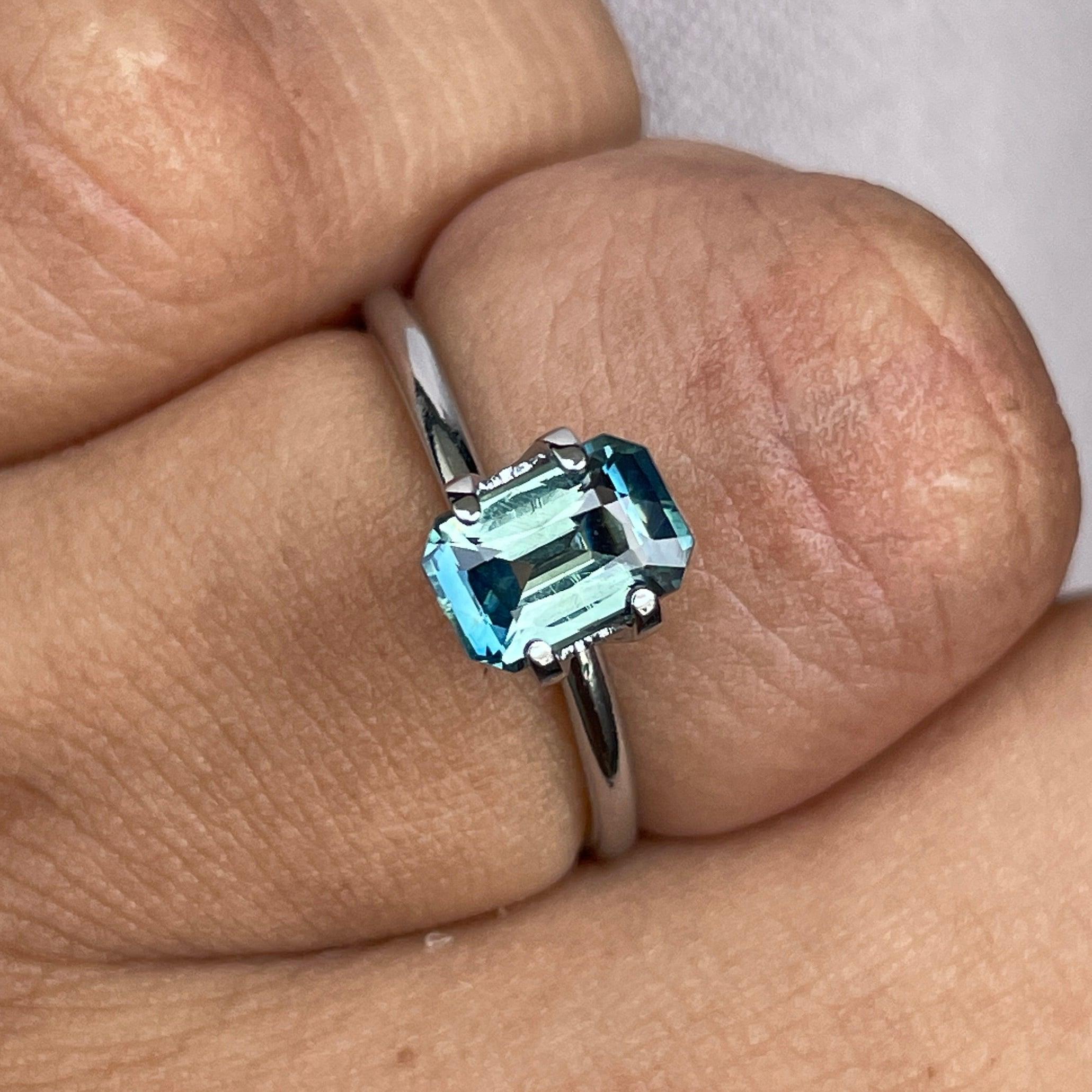 bi coloured parti sapphire