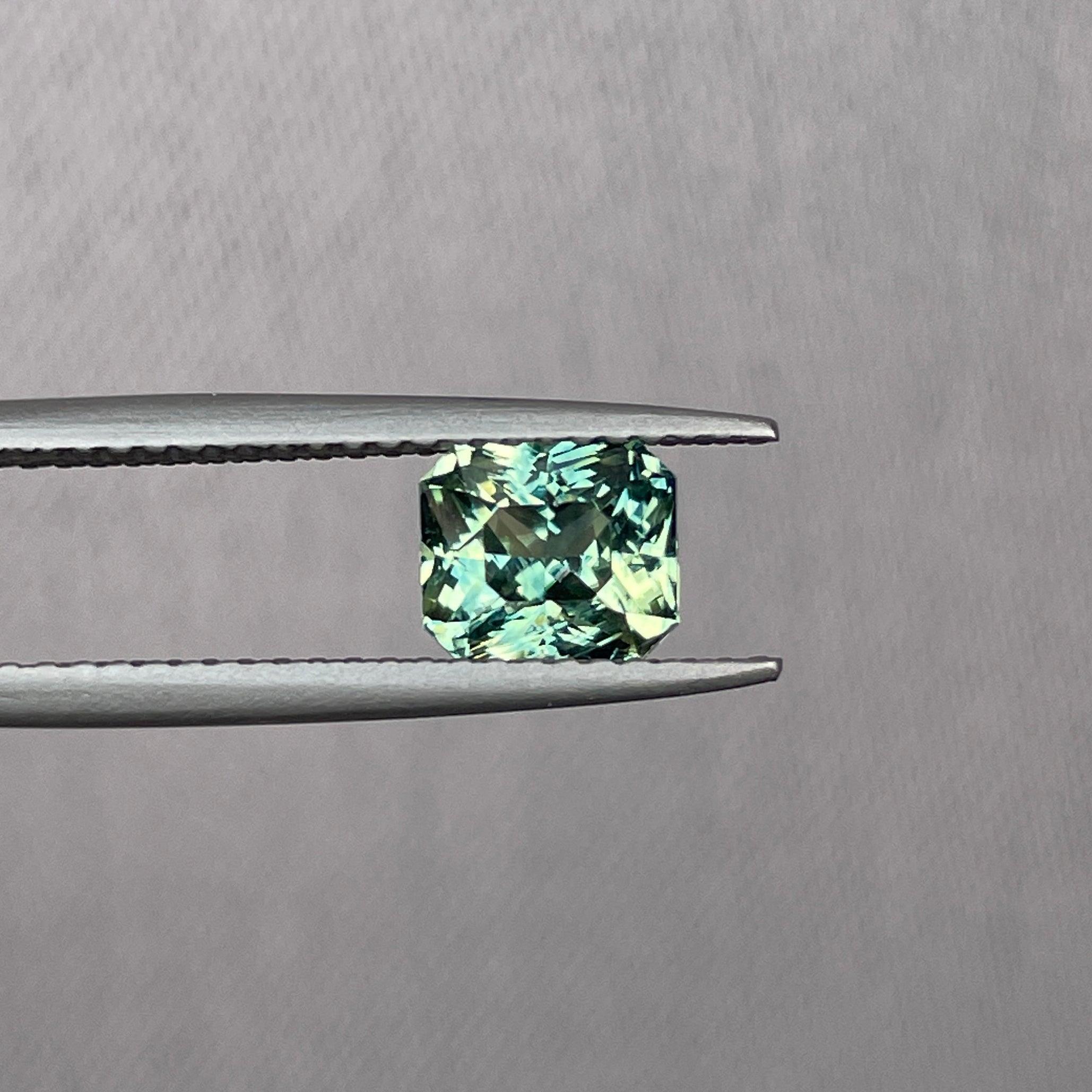 bi coloured parti sapphire