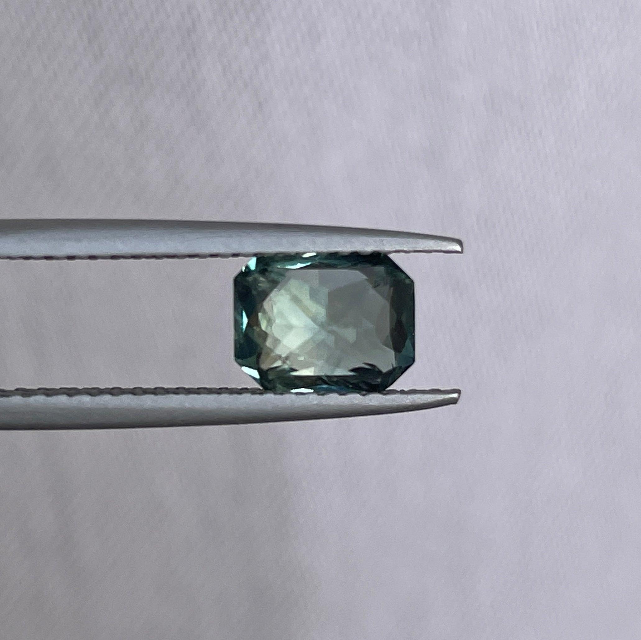 bi coloured parti sapphire