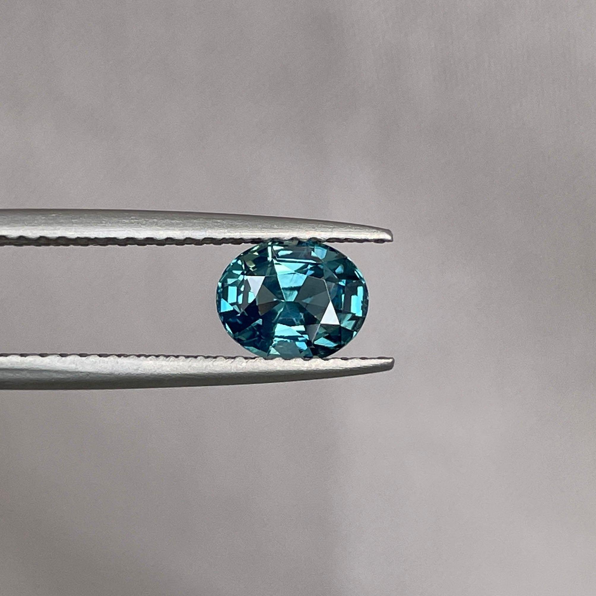 blue green sapphire