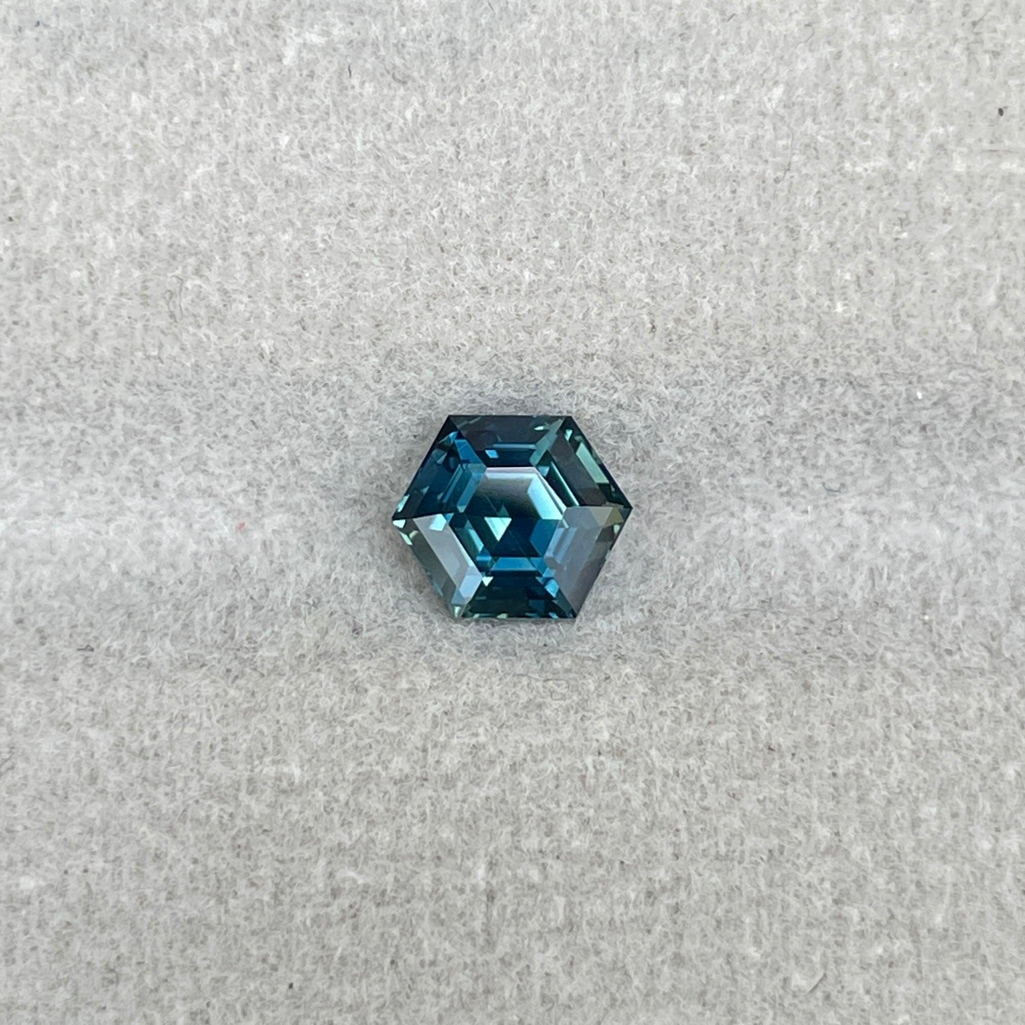 blue green sapphire