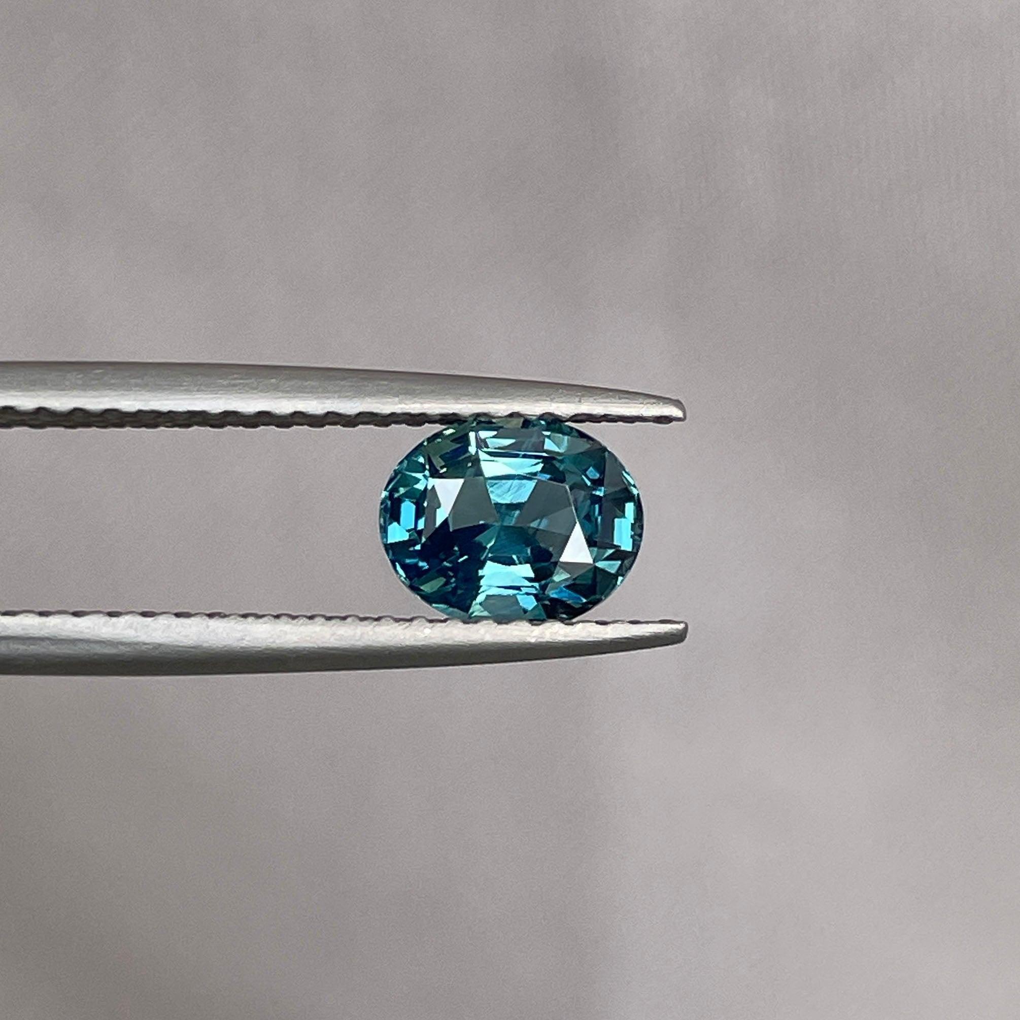 blue green sapphire