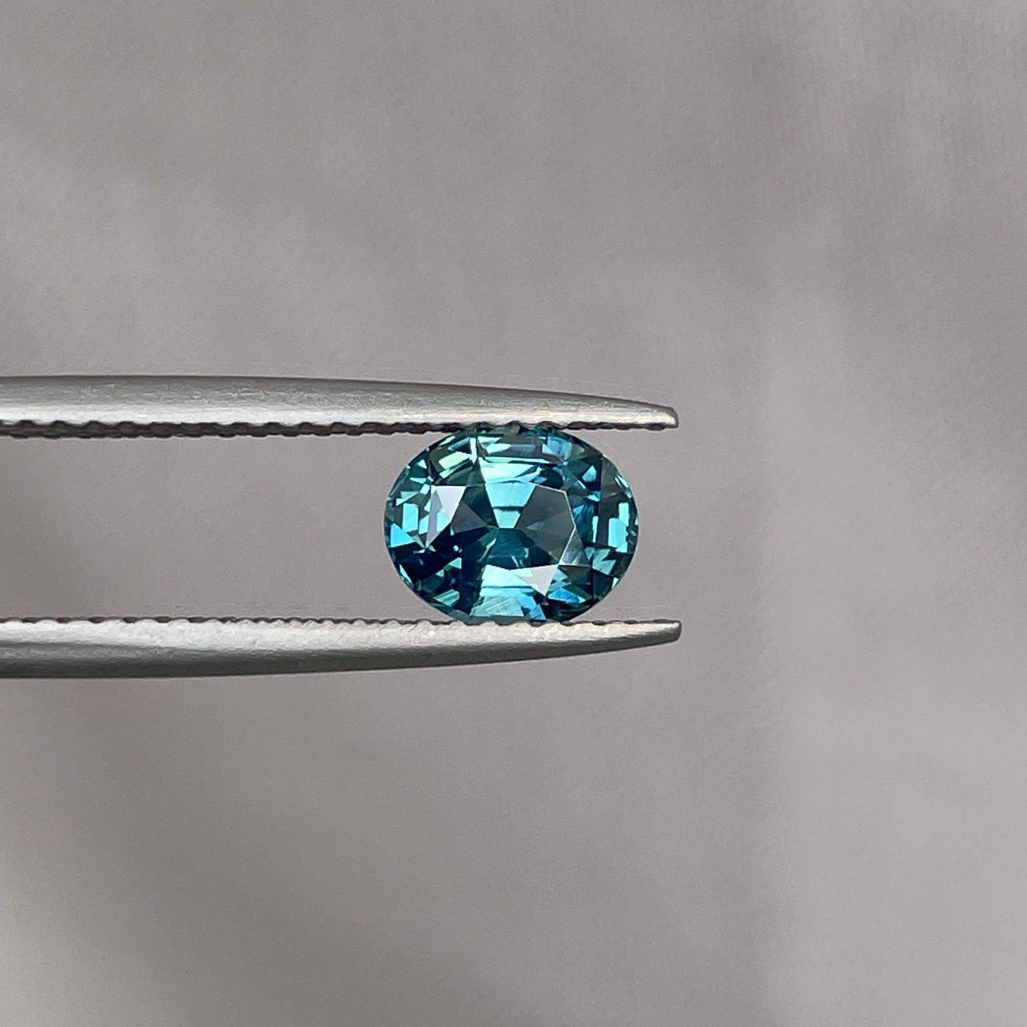 blue green sapphire