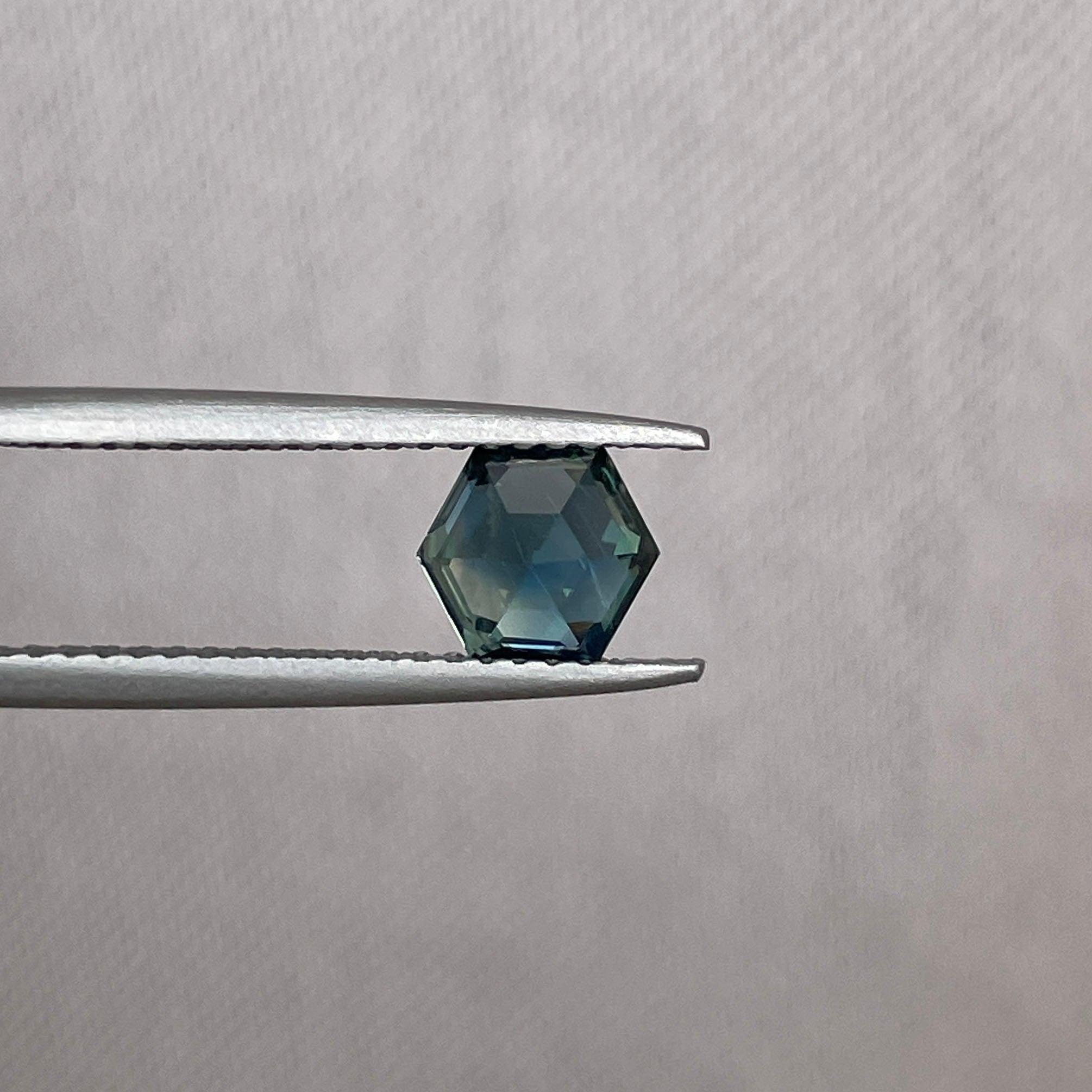 blue green sapphire