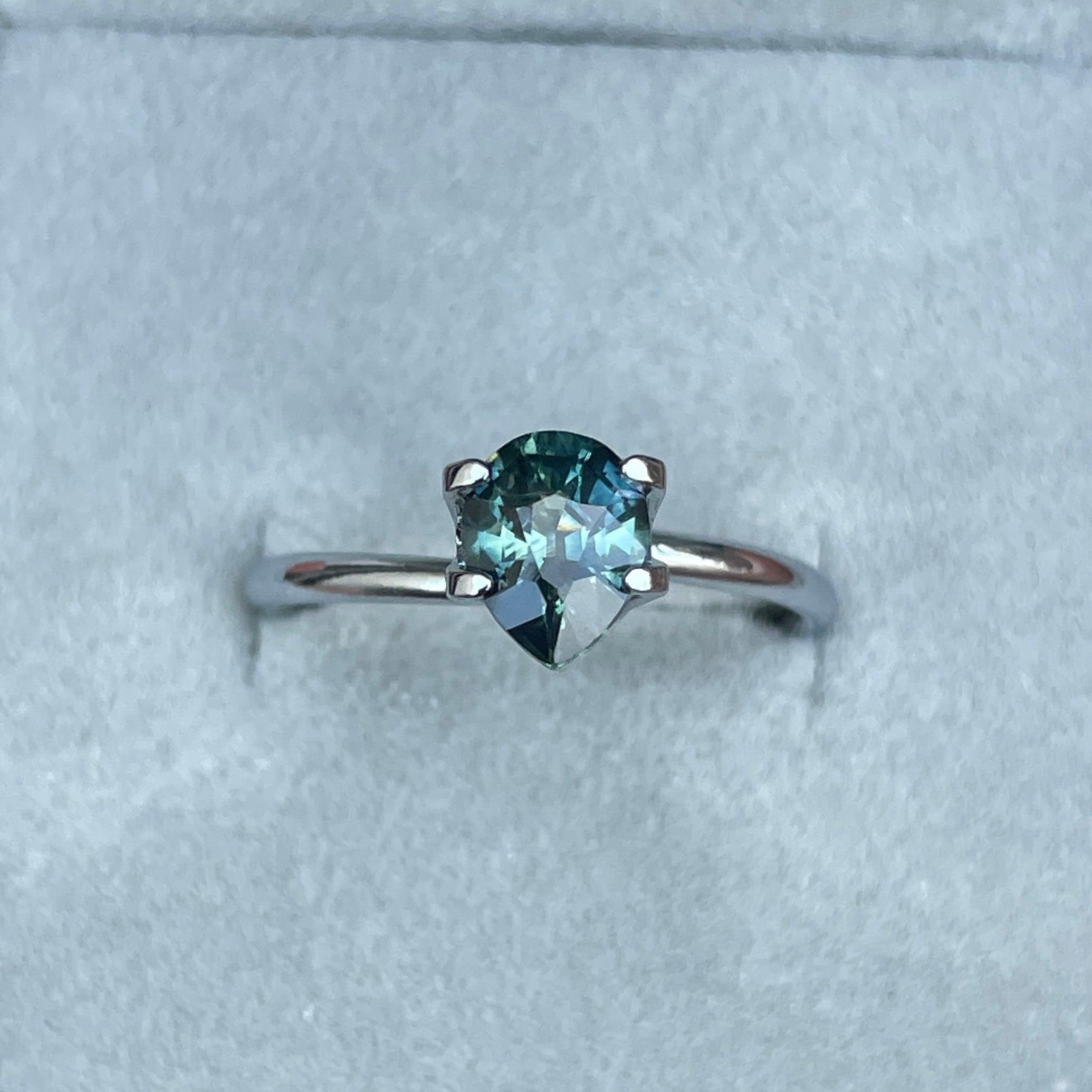 blue green sapphire