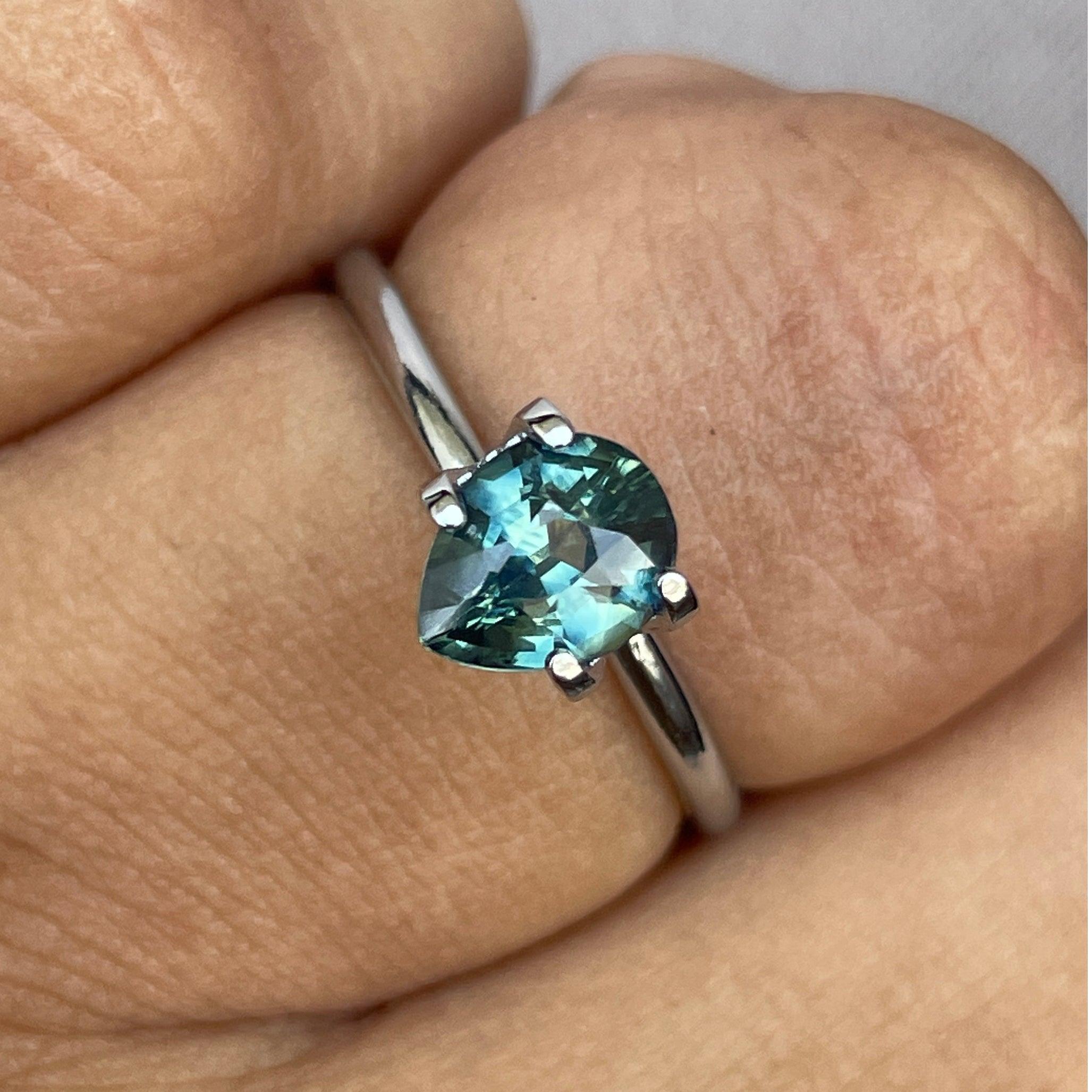blue green sapphire