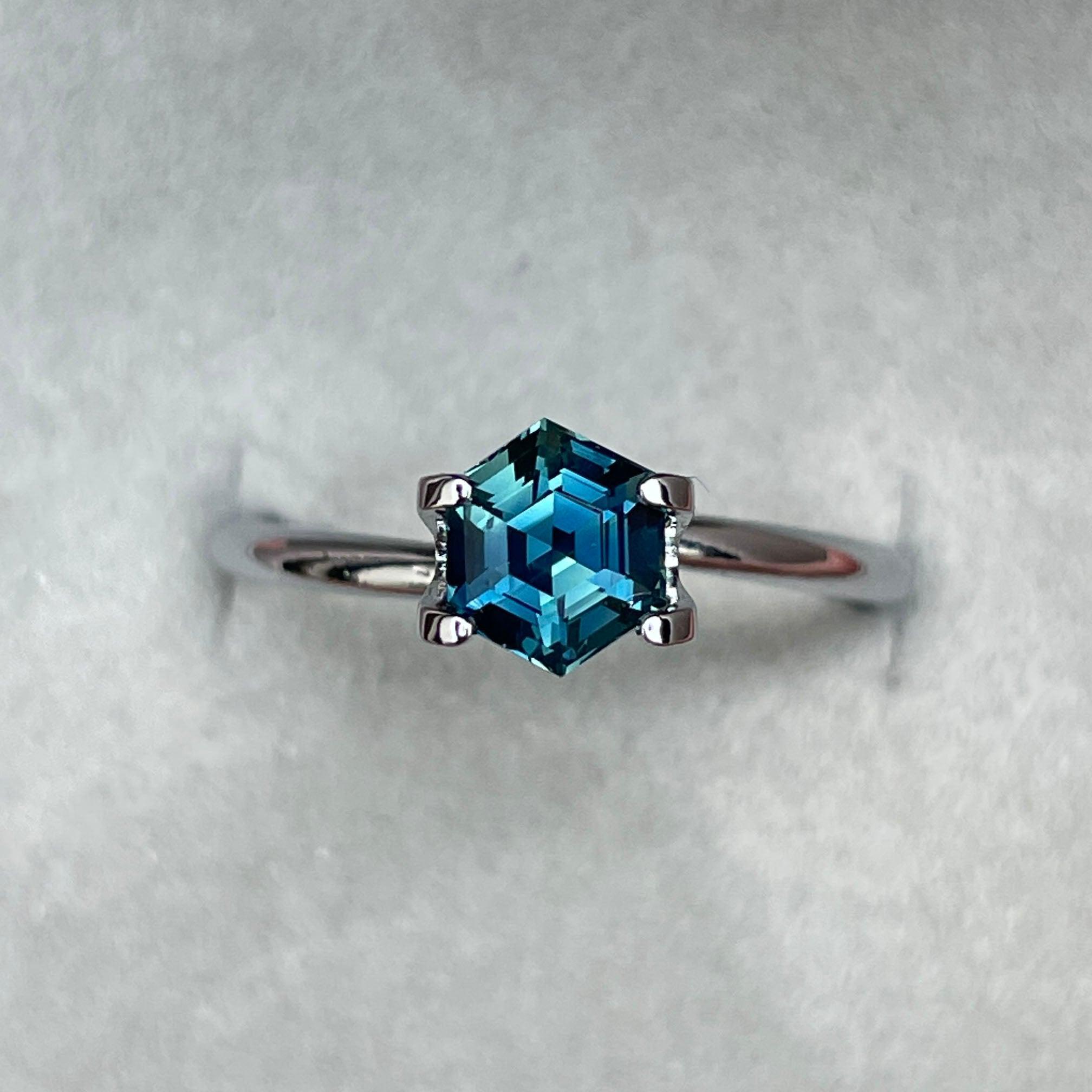 blue green sapphire