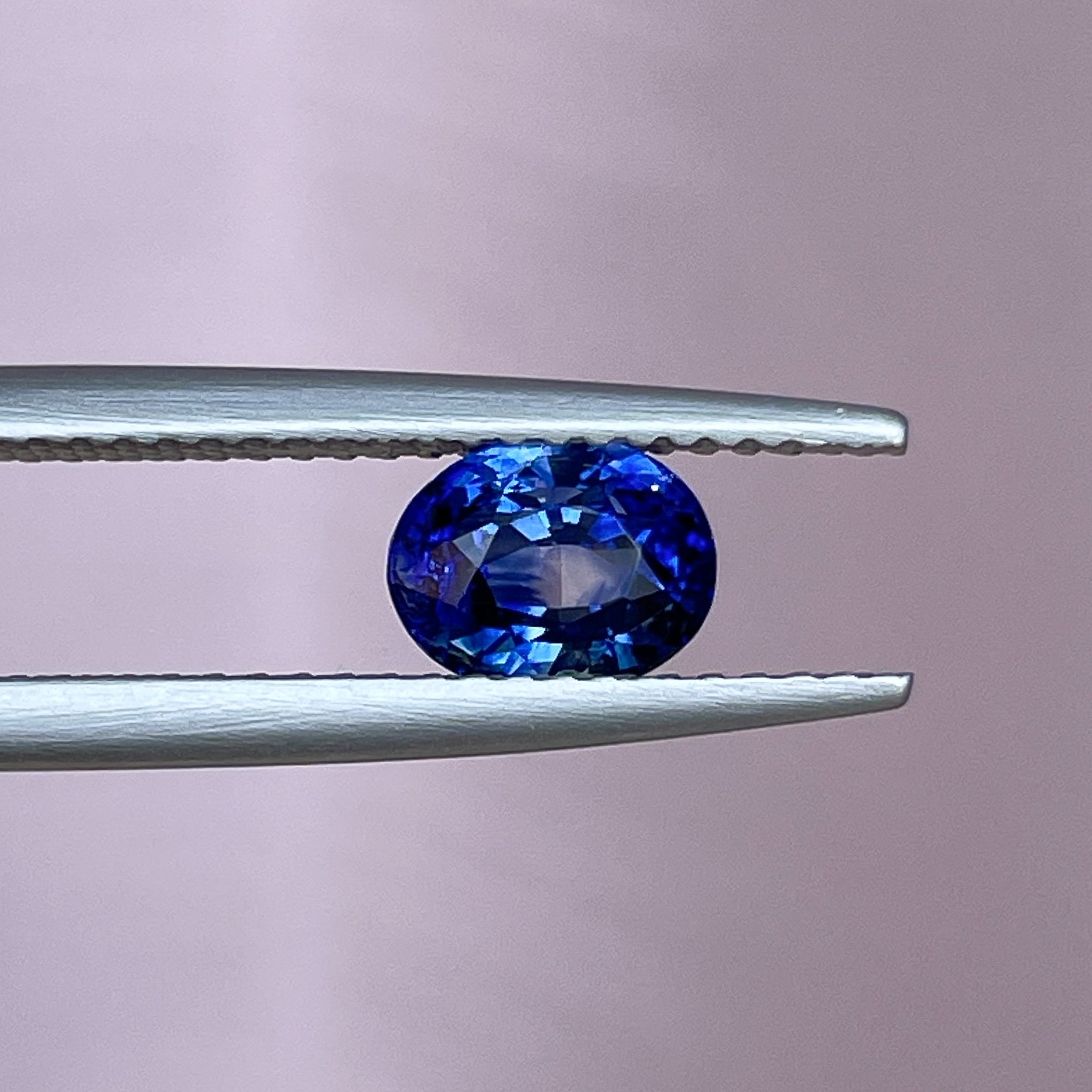 Natural Ceylon Blue Sapphire 1.08 Ct oval cut loose gemstone by NASHGEMS, ideal for engagement rings or custom jewelry.