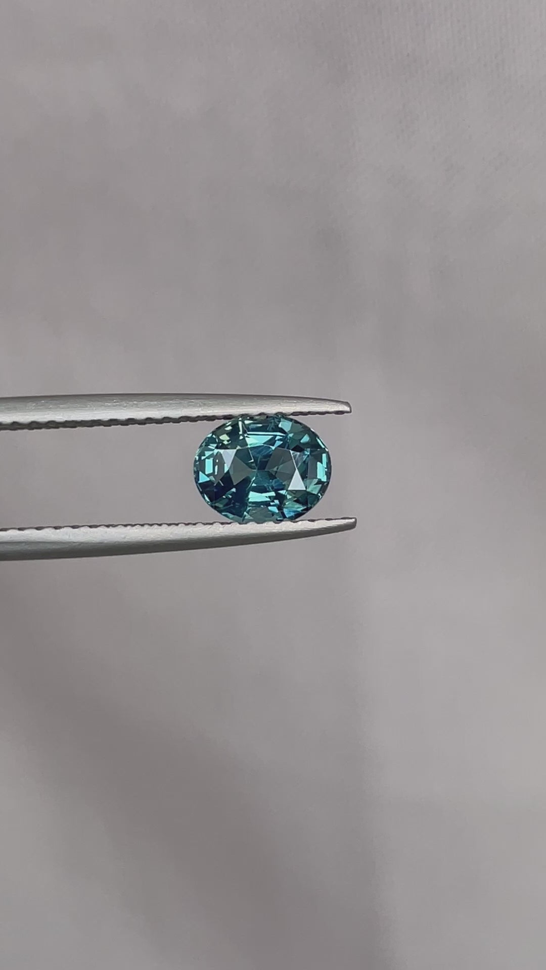 blue green sapphire