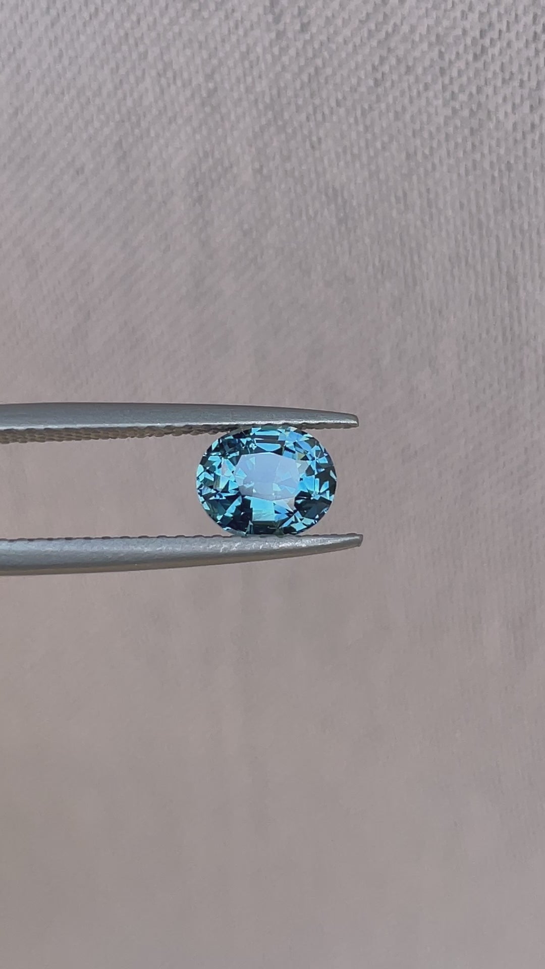 blue green sapphire