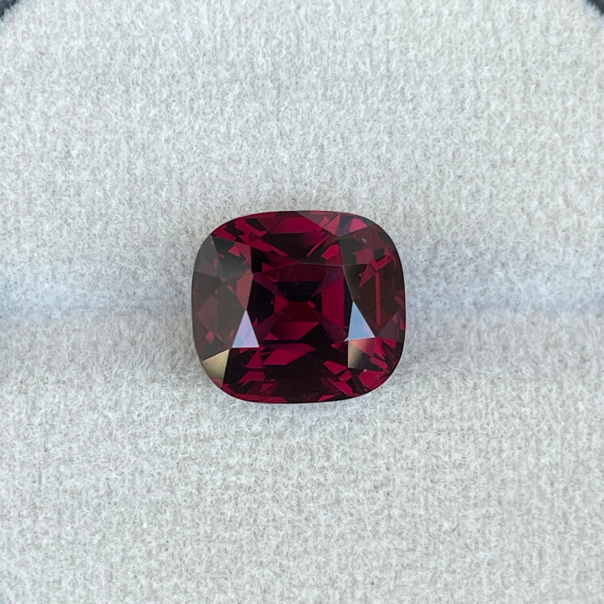 pyrope garnet red natural 10.10