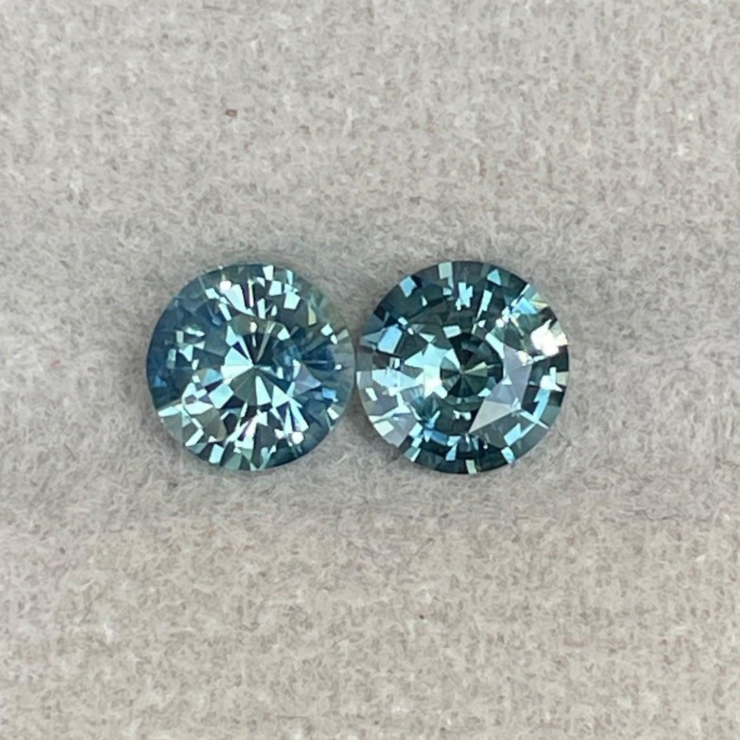 Teal sapphire gemstone, 1.80 carats, round cut, loose gemstone for engagement or custom jewelry by NASHGEMS.