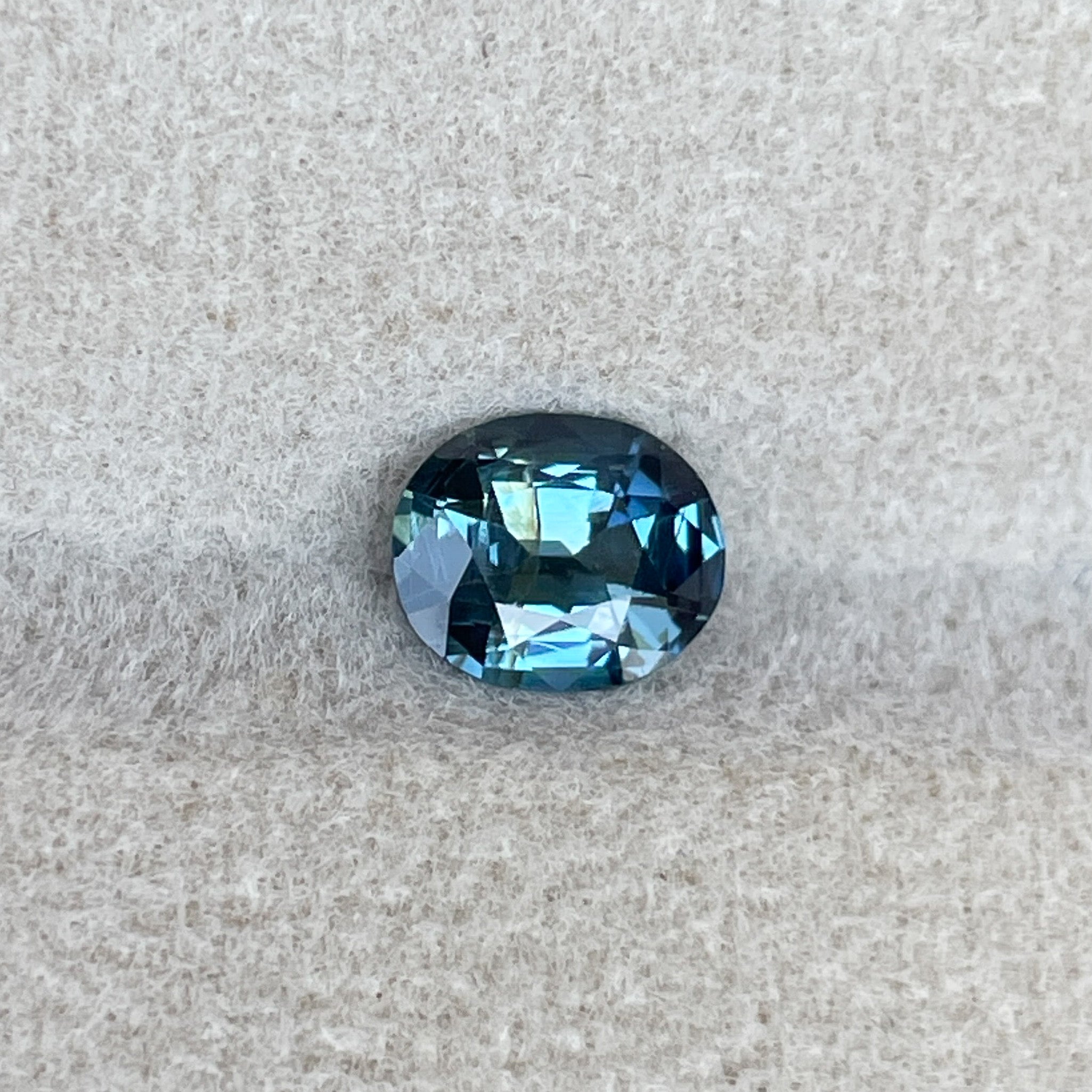 Natural teal blue-green sapphire loose stone, 1.03 Ct oval cut, heated teal sapphire by NASHGEMS for jewelry or engagement ring.