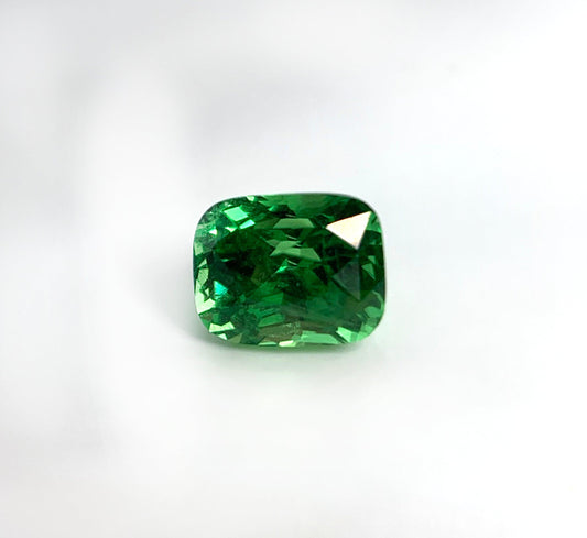 tsavorite, garnet, green garnet, emeraldVivid Green Natural Tsavorire 1.09 crt. for engagement rings, Jewelry, custom jewelry, loose gemstone