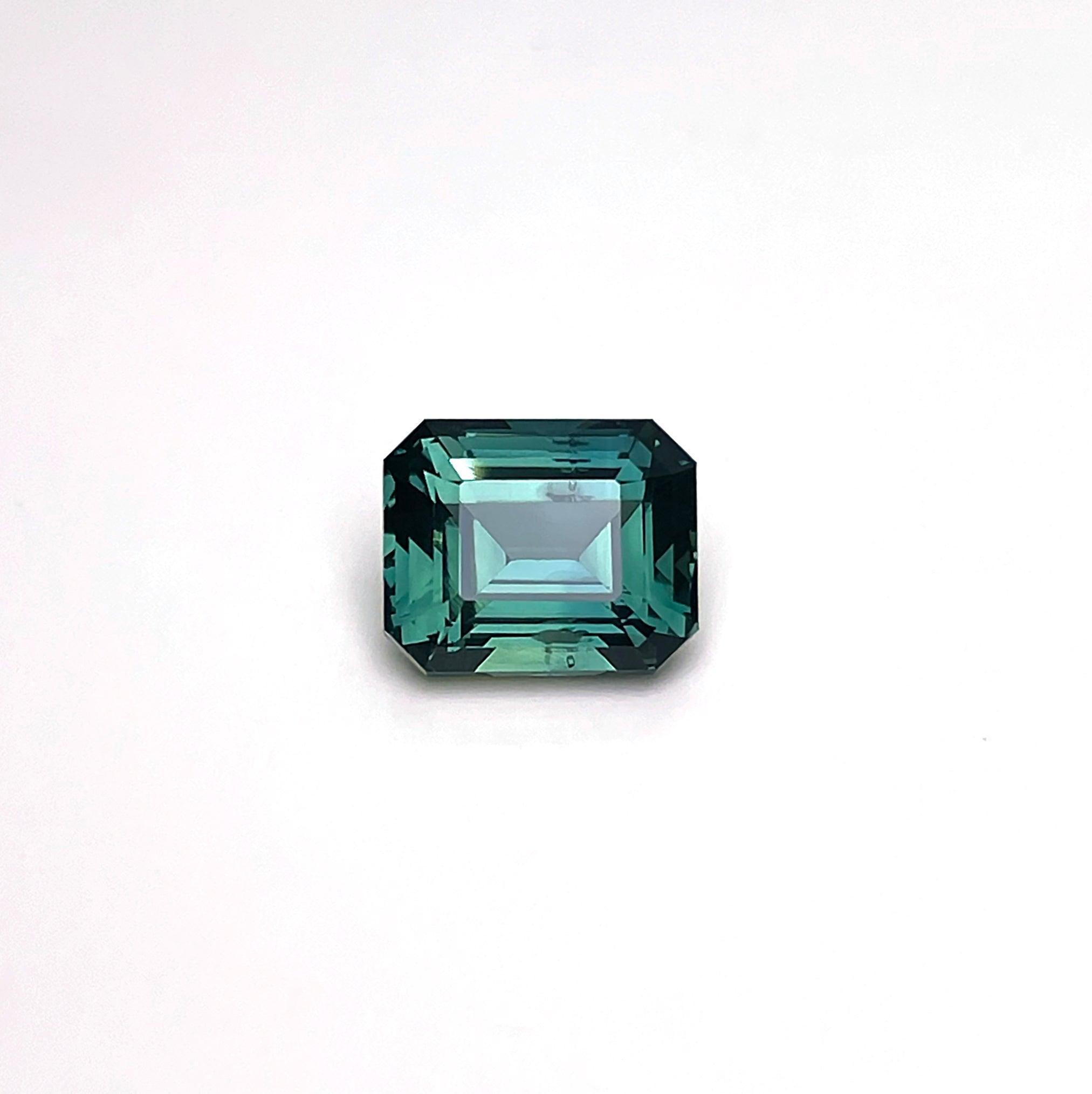 teal blue green gemstone sapphire