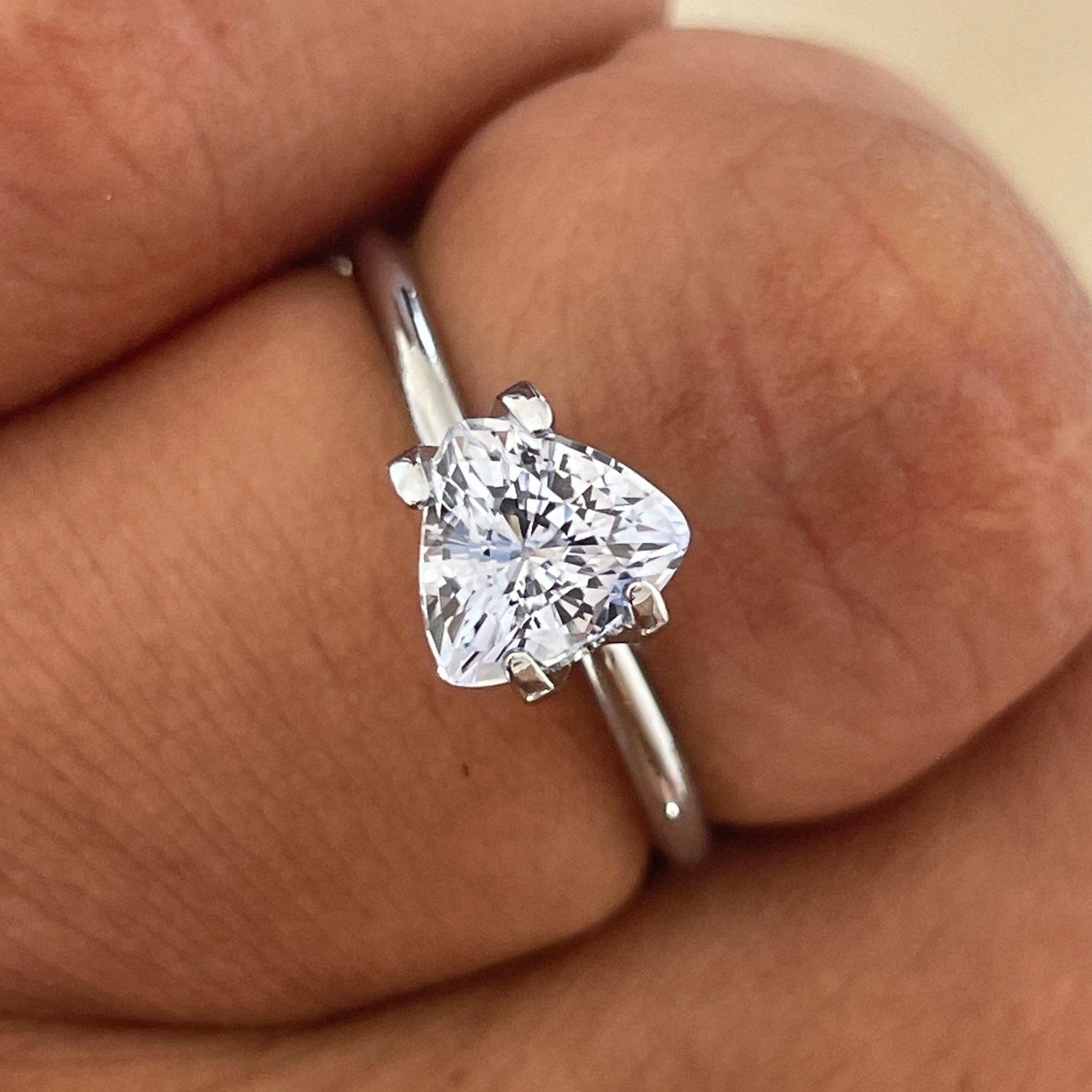 Natural Snowy White sapphire 1.48 crt