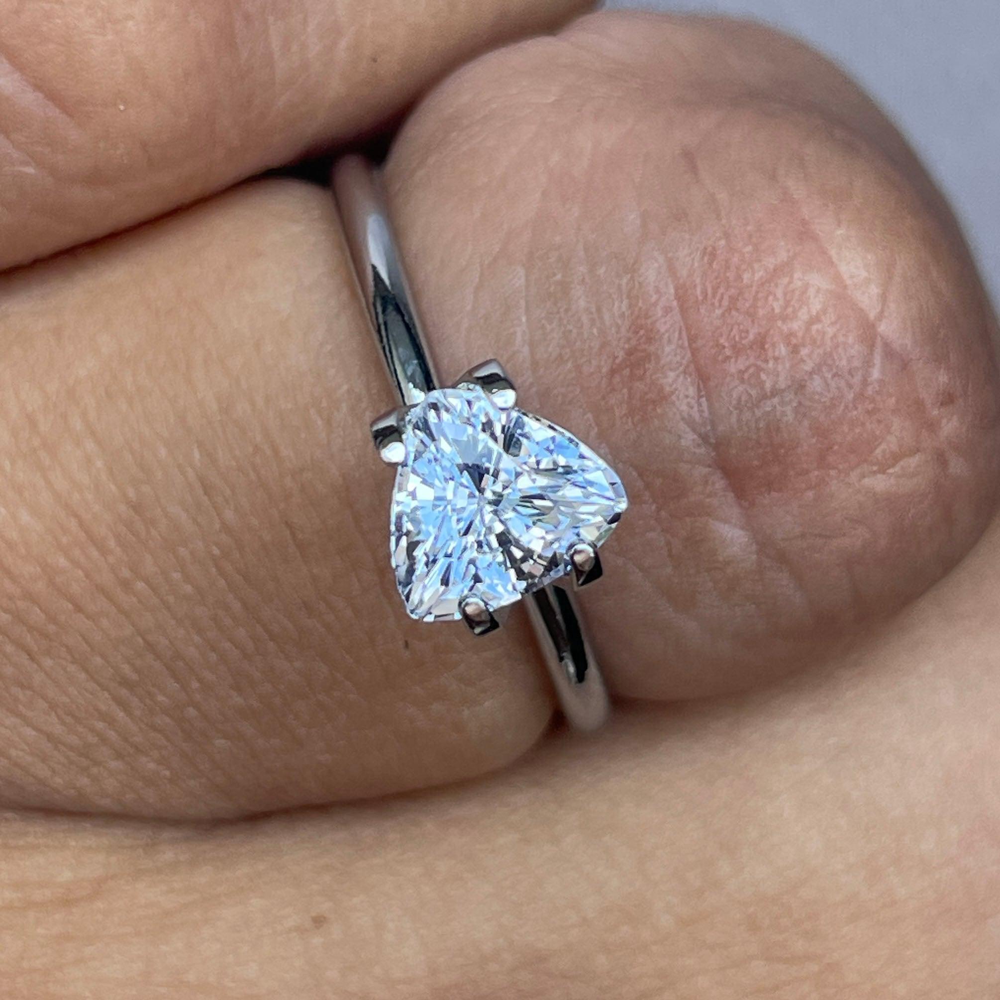 Natural Snowy White sapphire 1.48 crt - NASHGEMS