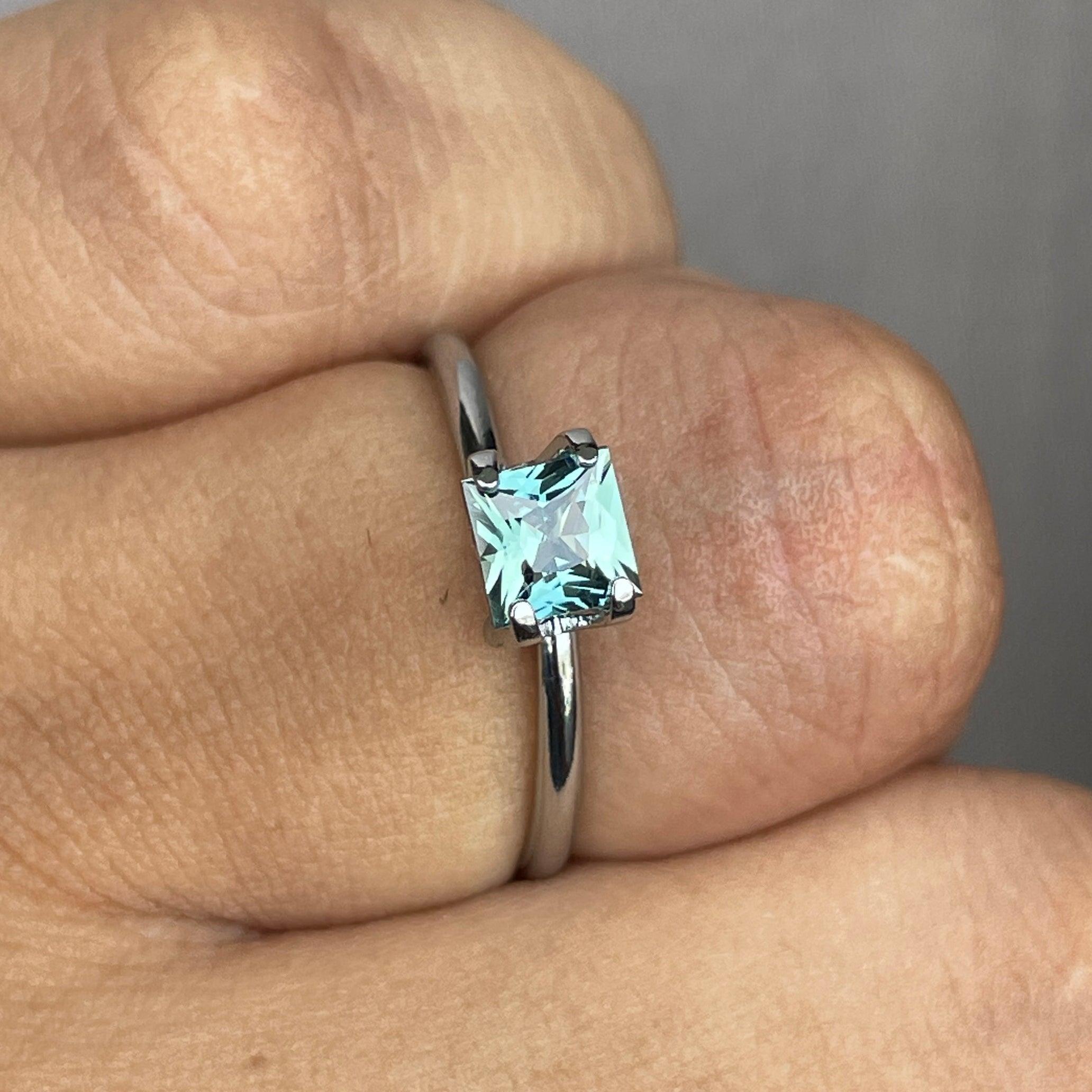 Teal Blue Green Sapphire 0.84 Ct, Natural Blue Green Sapphire Ring, Teal Sapphire Engagement Ring, bespoke Ring, For Custom ring Loose gem