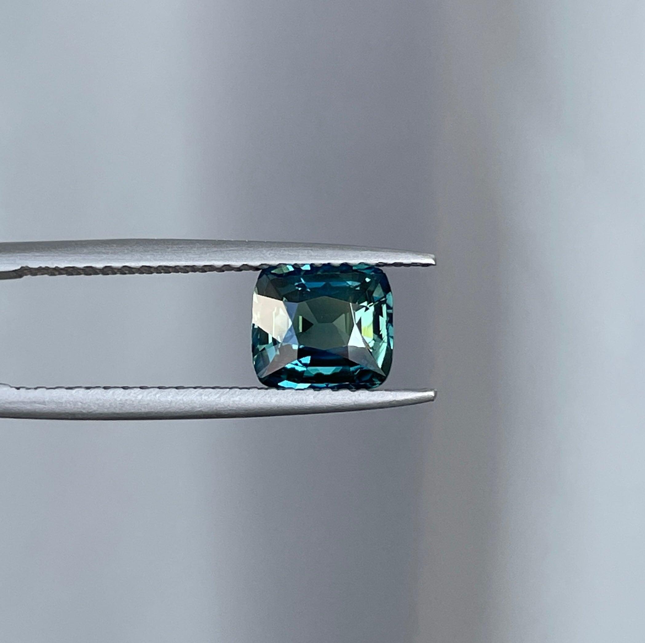 1.60 ct Unique teal sapphire, precious gemstone in Cushion cut from Madagascar for custom handmade engagement ring, Bicolour green blue ring - NASHGEMS