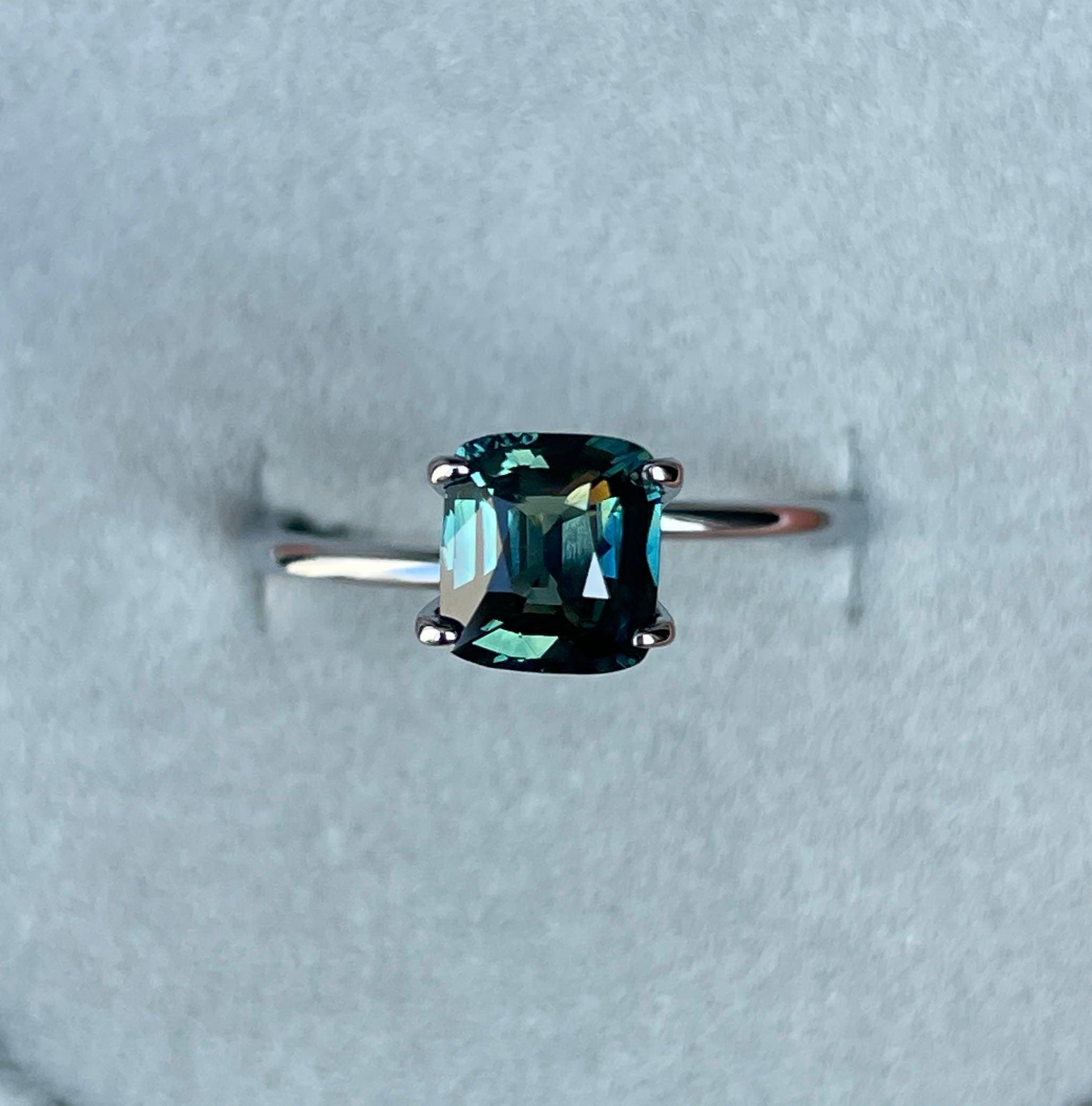 1.60 ct Unique teal sapphire, precious gemstone in Cushion cut from Madagascar for custom handmade engagement ring, Bicolour green blue ring
